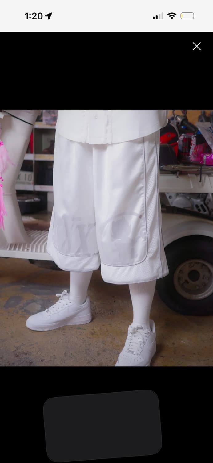 구해요 TNSW basketball half pants white 상품이미지1