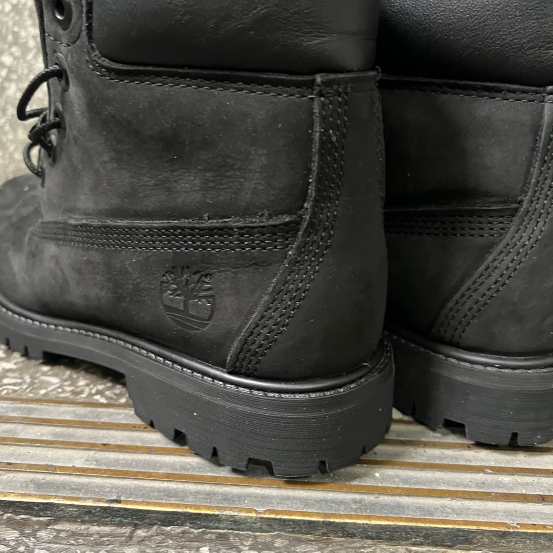 팀버랜드 6인치 프리미엄 워터프루프 블랙 부츠 상품이미지4