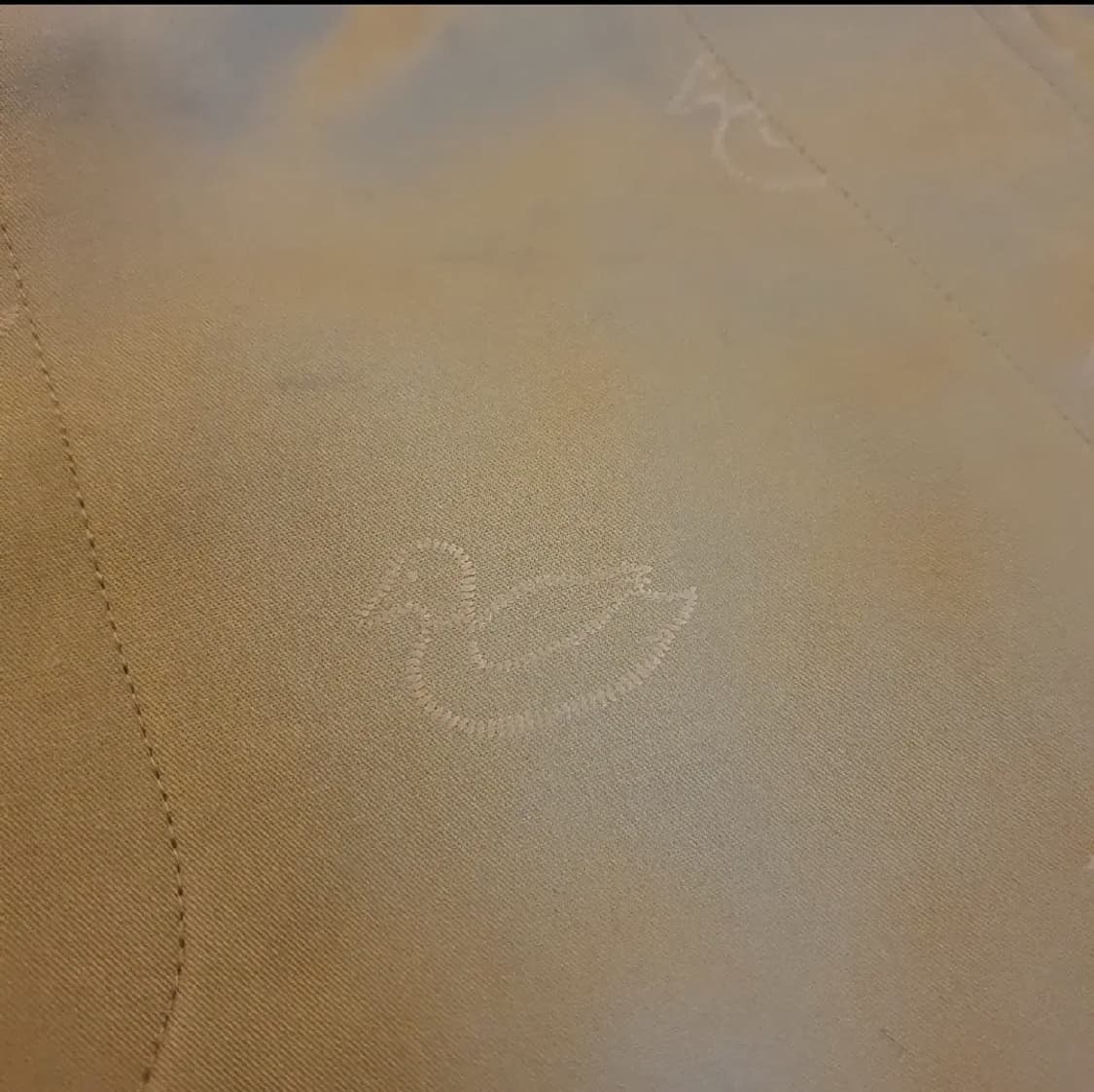 톰브라운x코에 콜라보 맥코트 상품이미지3