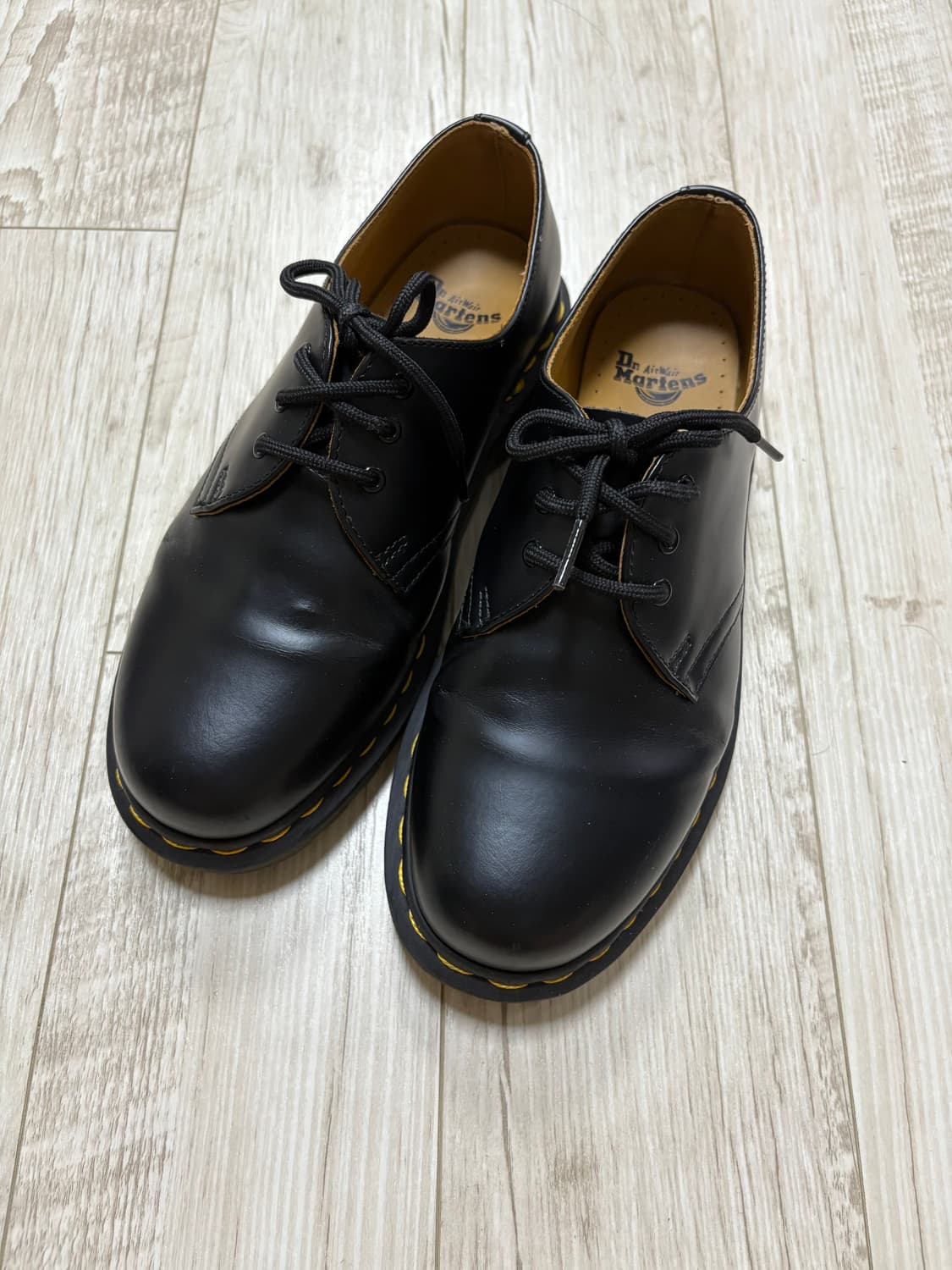 닥터마틴 1461 3홀 스무스 240 상품이미지1
