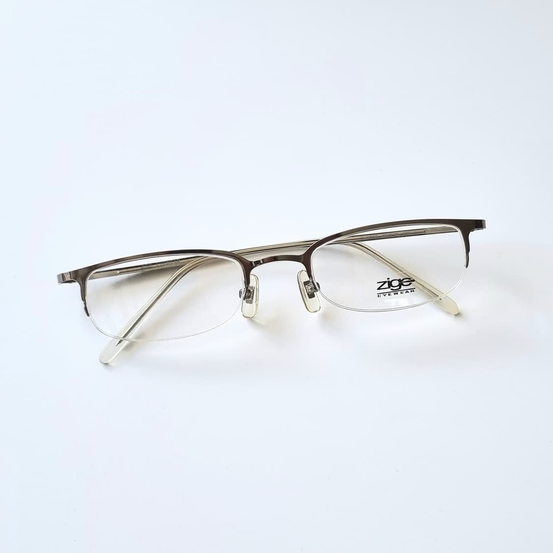 데드스탁 긱시크  반무테 초경량 안경테 640 상품이미지1