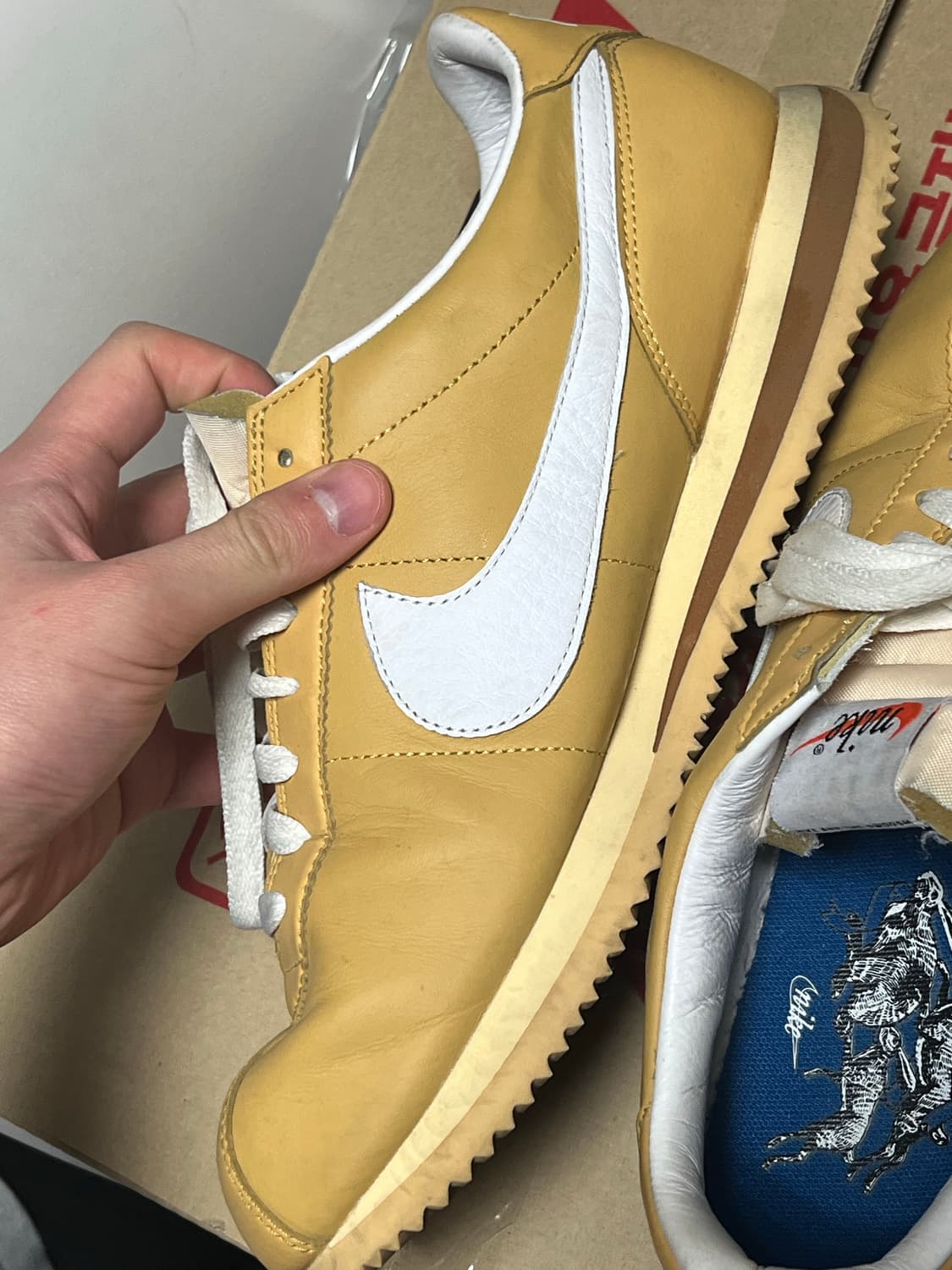 나이키 코르테즈 위트골드 280 상품이미지7