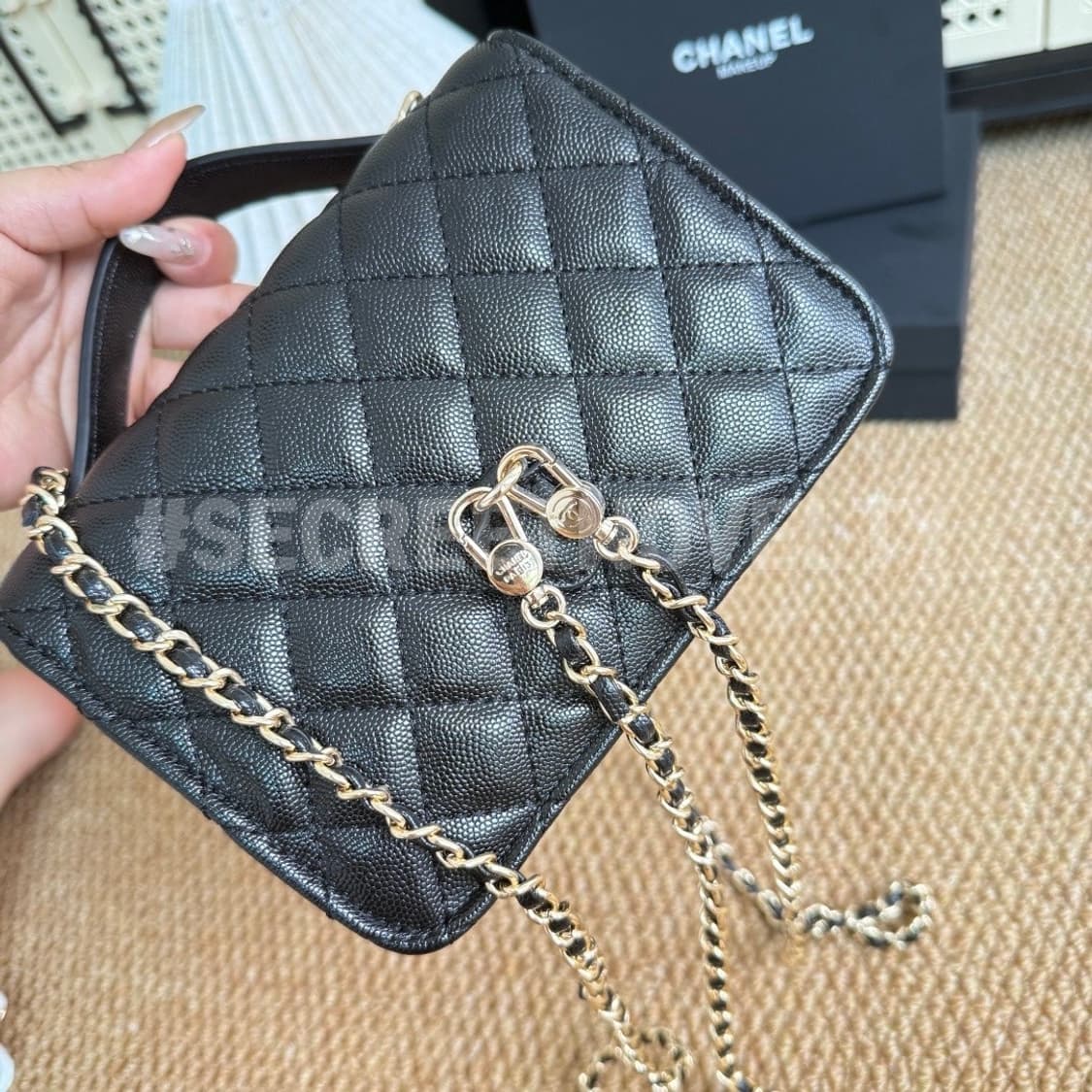 샤넬뷰티 탑핸들 캐비어 백팩 3WAY백 VIP 상품이미지6