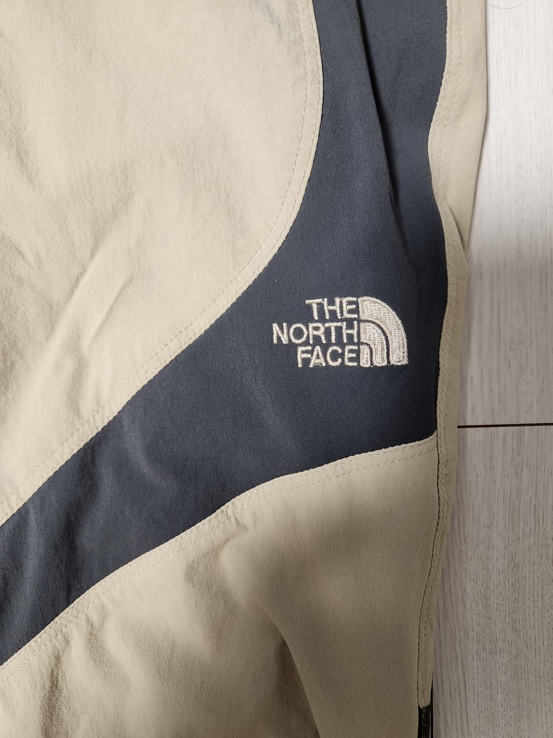 노스페이스 여성용 로버 팬츠 (ROVER 팬츠) 사이즈76

세탁으로 인 상품이미지4