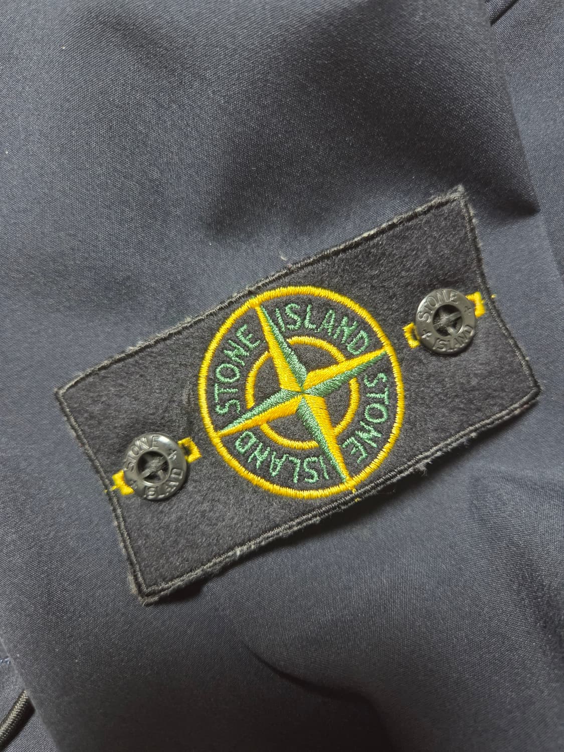 [새상품급 M] 스톤아일랜드 소프트쉘 상품이미지3