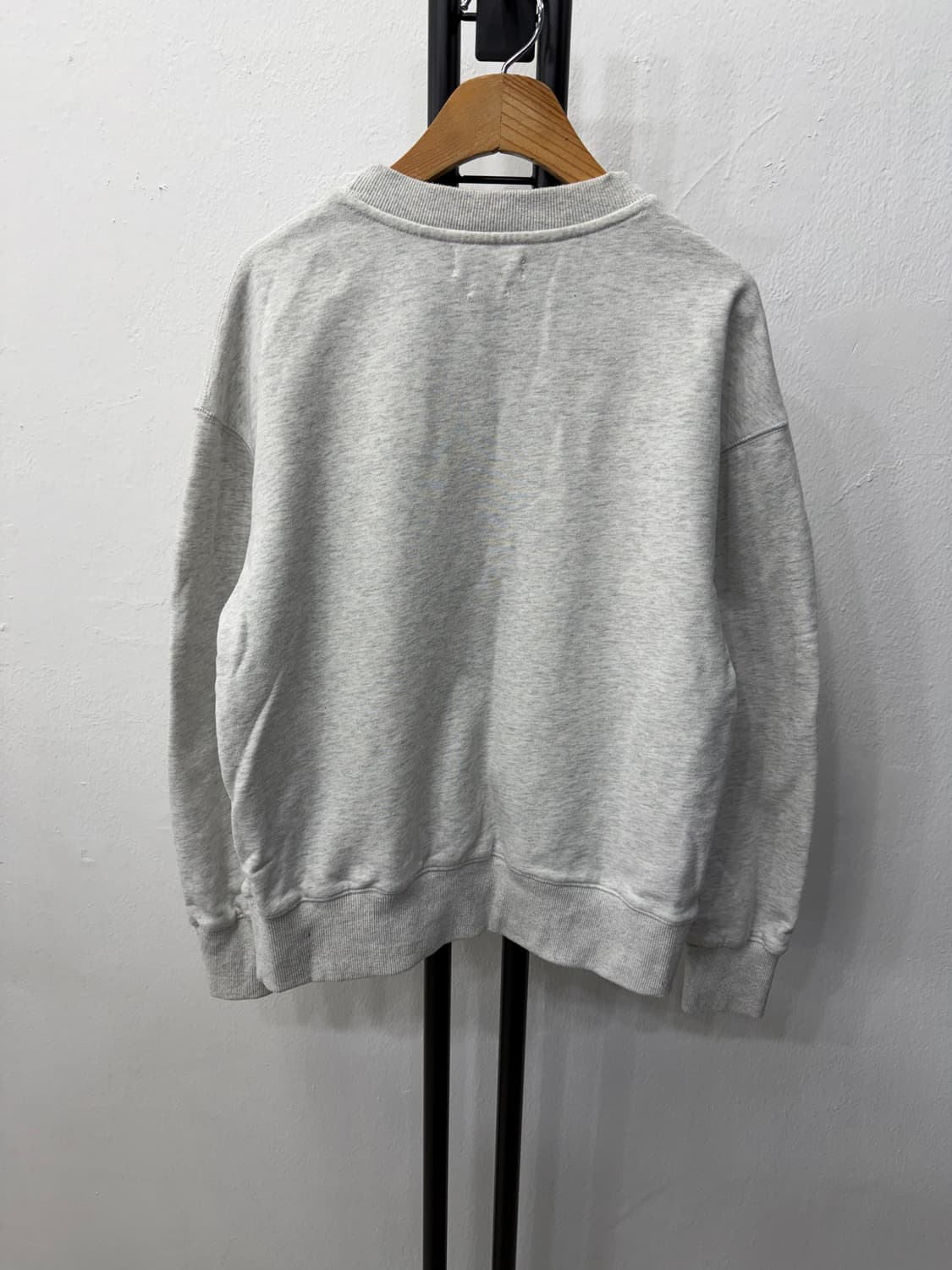 정품) 이자벨마랑 여성 모비 로고 맨투맨 스웻셔츠 34 상품이미지4