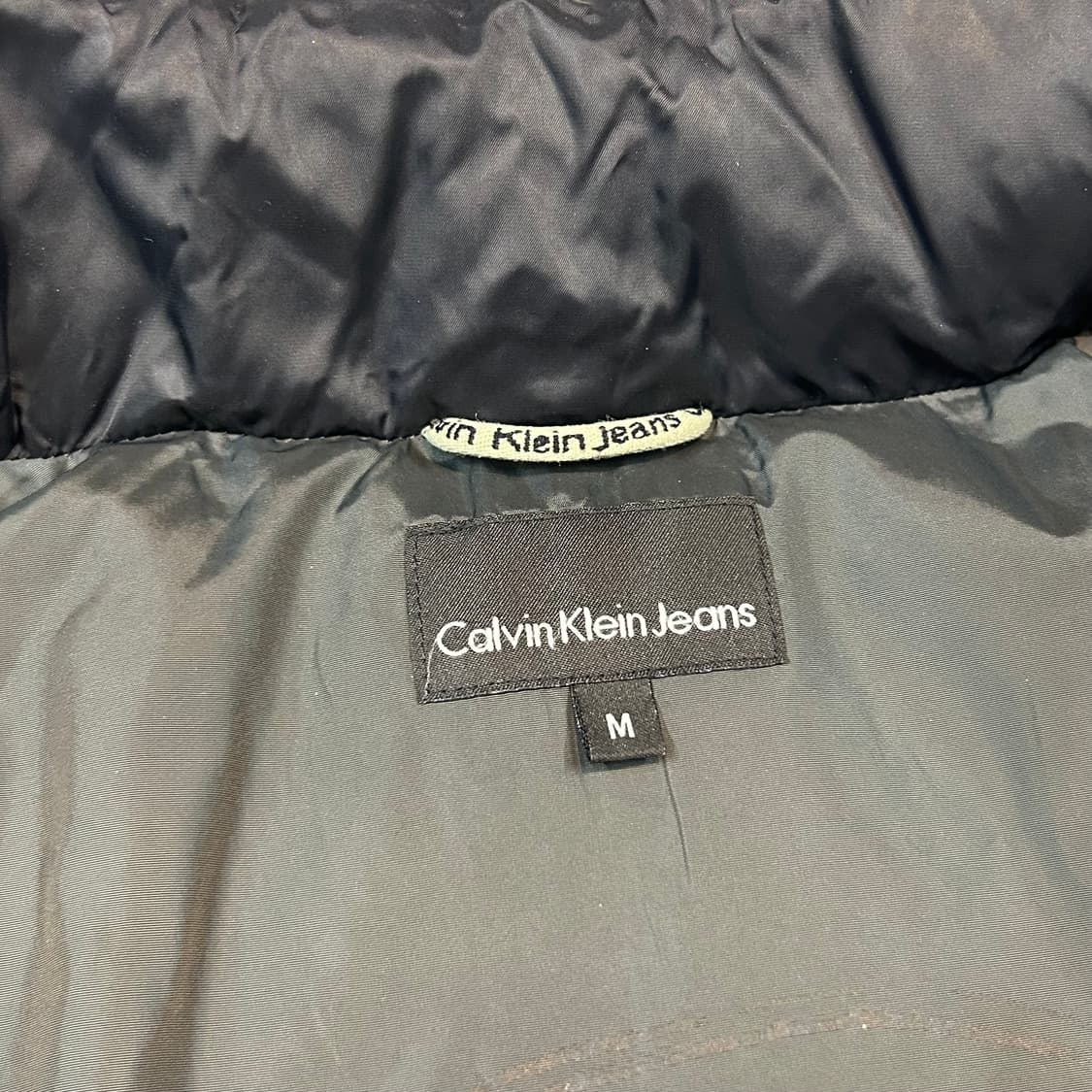 M) 캘빈클라인 진 테크니컬 멀티포켓 경량 패딩 점퍼 상품이미지8