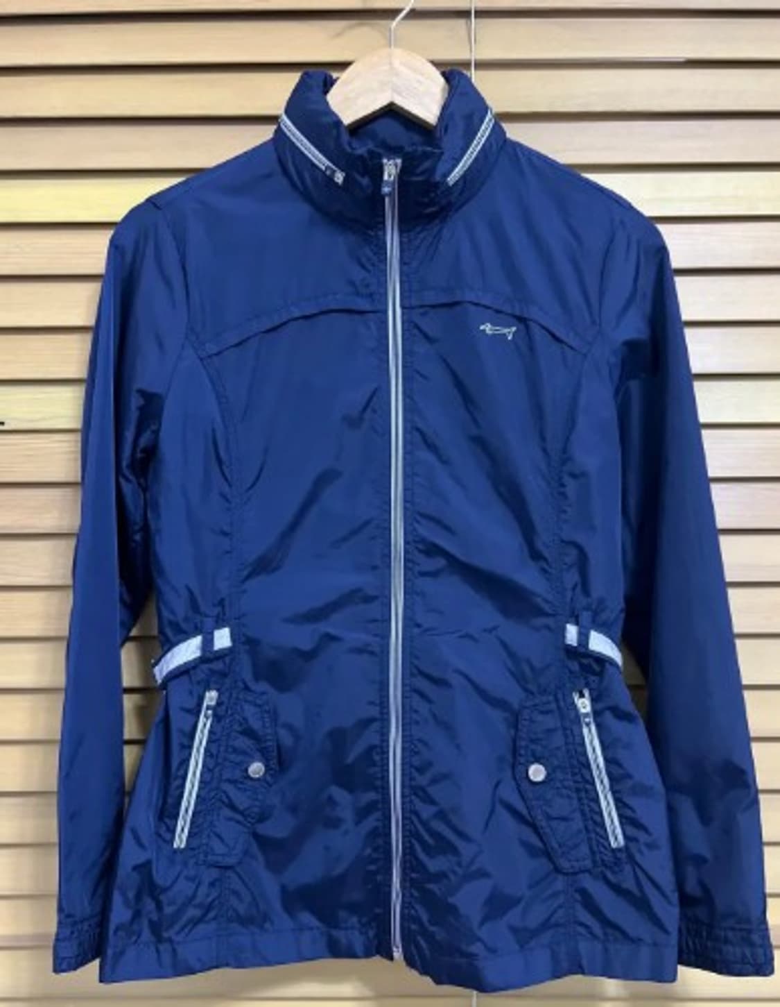 루이까스텔 여성 네이비 골프바람막이집업점퍼 95 상품이미지2