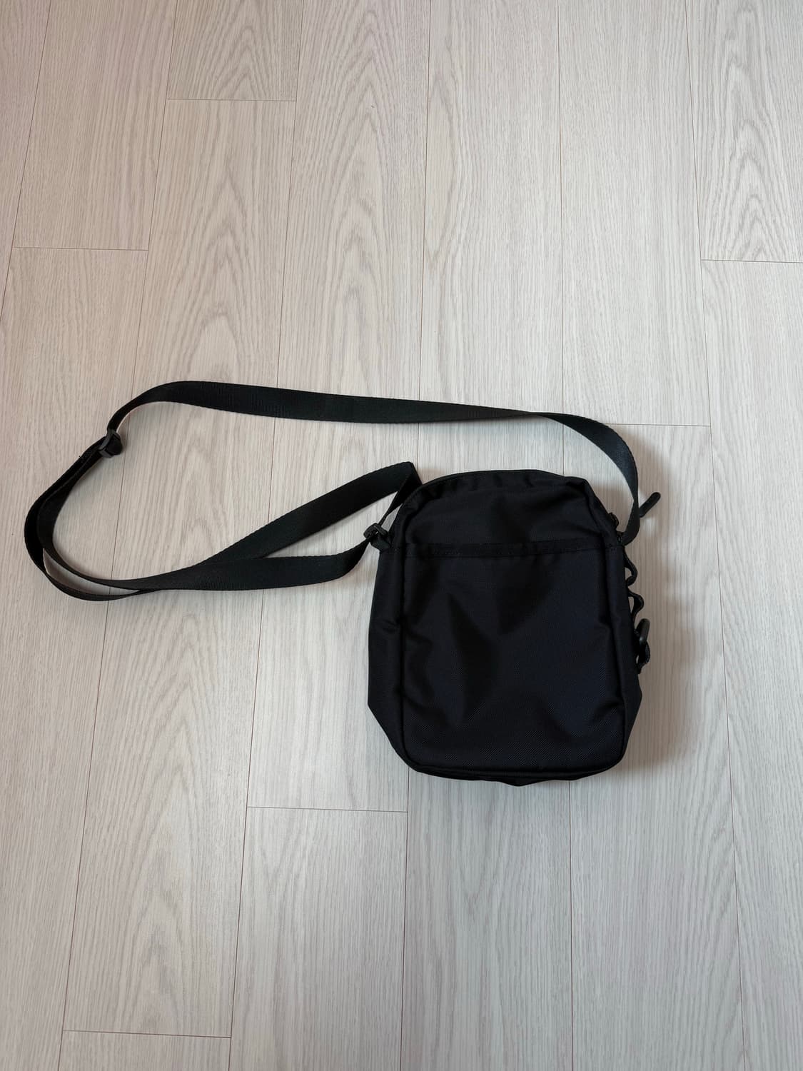 FILA 크로스백 상품이미지2