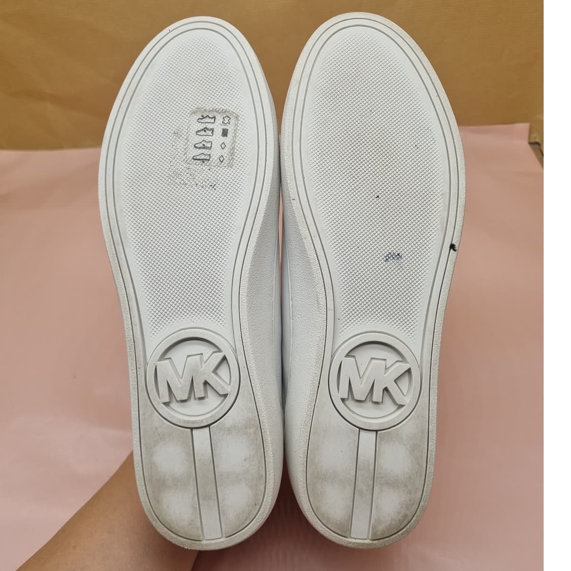 마이클코어스 어빙 여성스니커즈245 상품이미지3