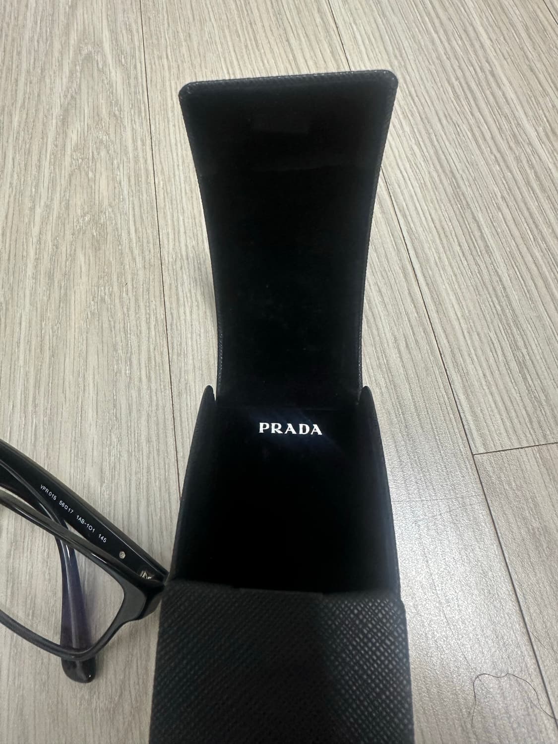 프라다 블랙 사각 뿔테  상품이미지7