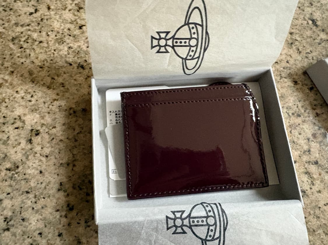 비비안웨스트우드 페이턴트 카드지갑 상품이미지3