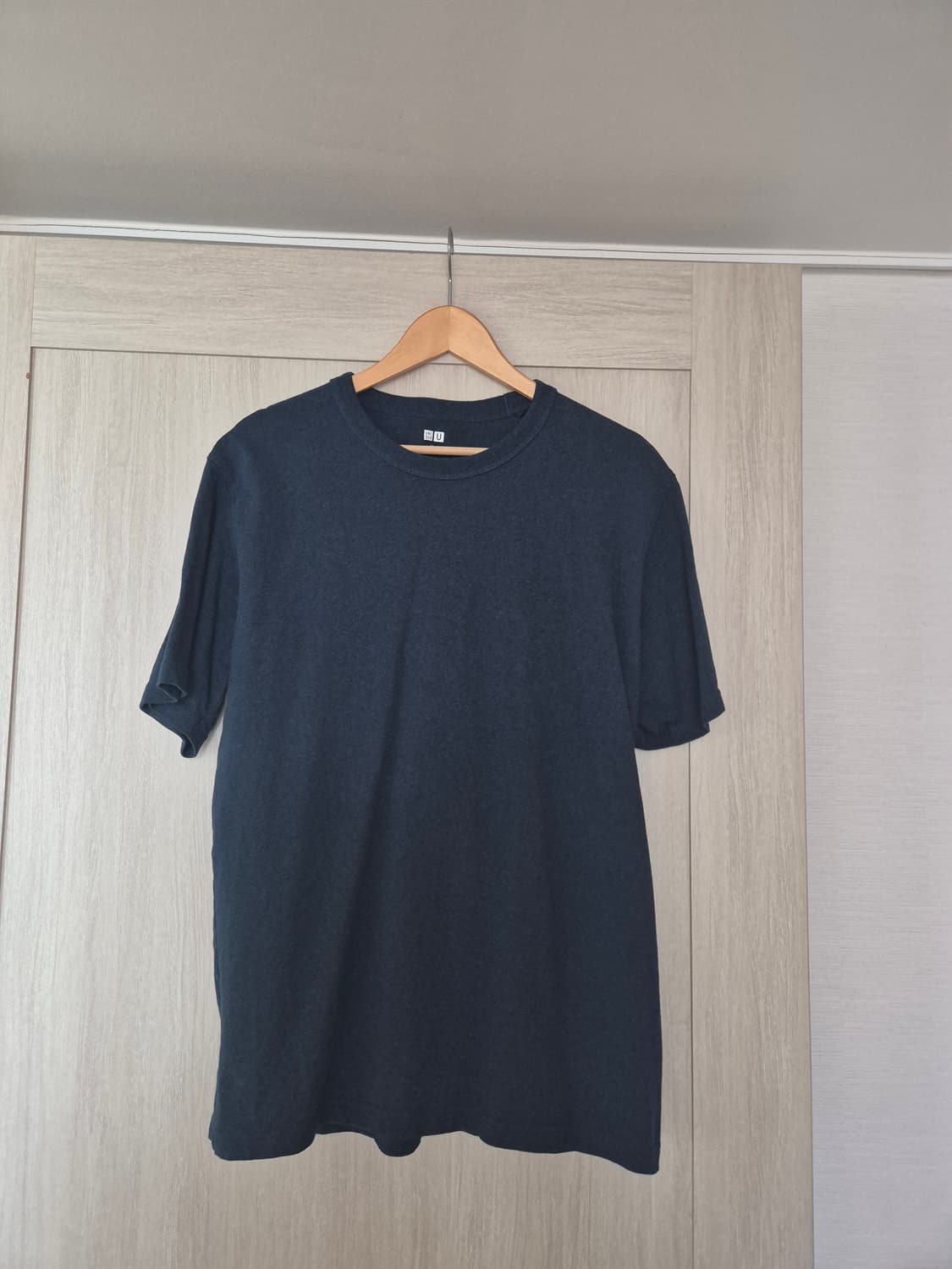 유니클로u 크루넥 반팔 티셔츠 XL사이즈 4개 일괄판매 상품이미지2