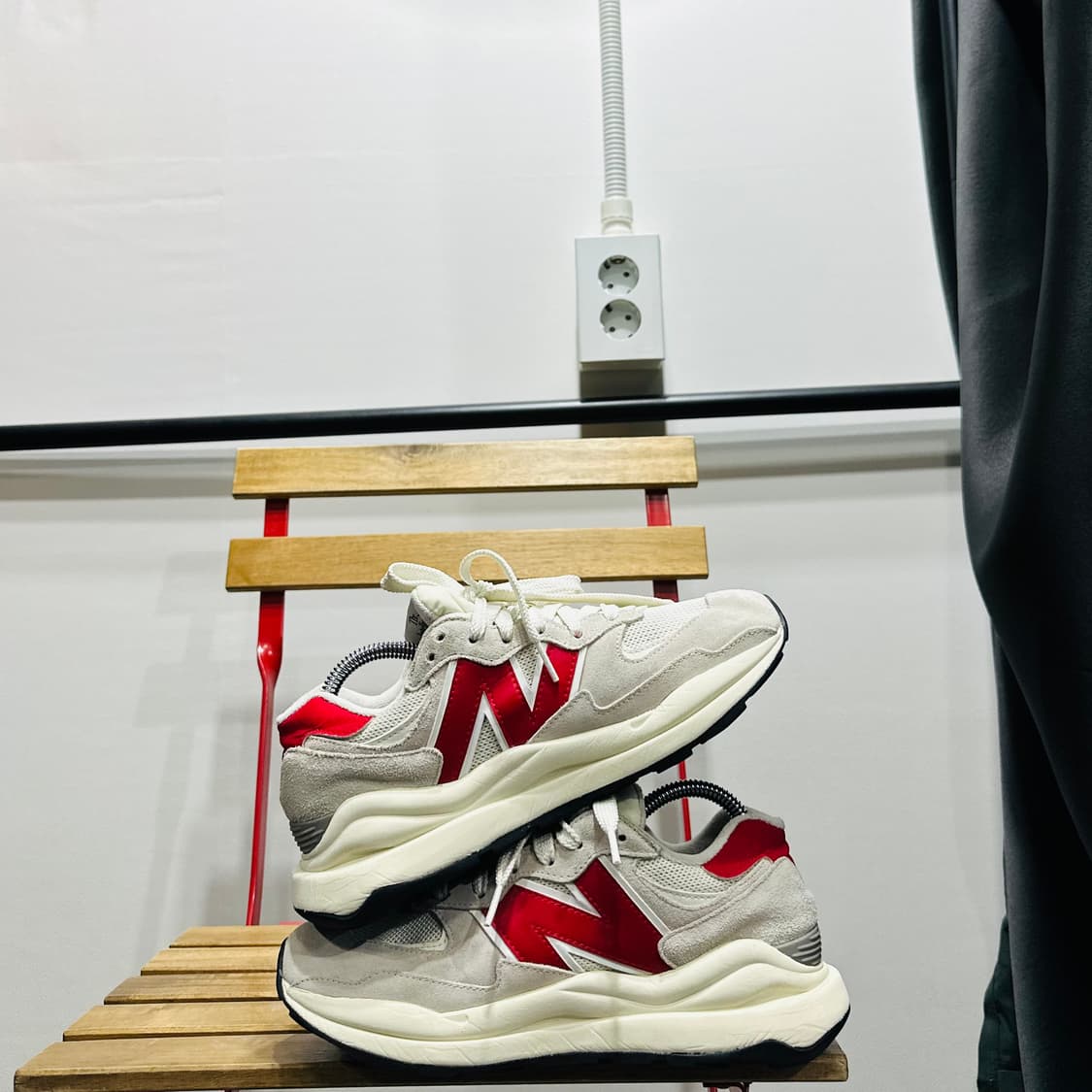 240) 뉴발란스 운동화 여성 여자 신발 57/40 레드 상품이미지7