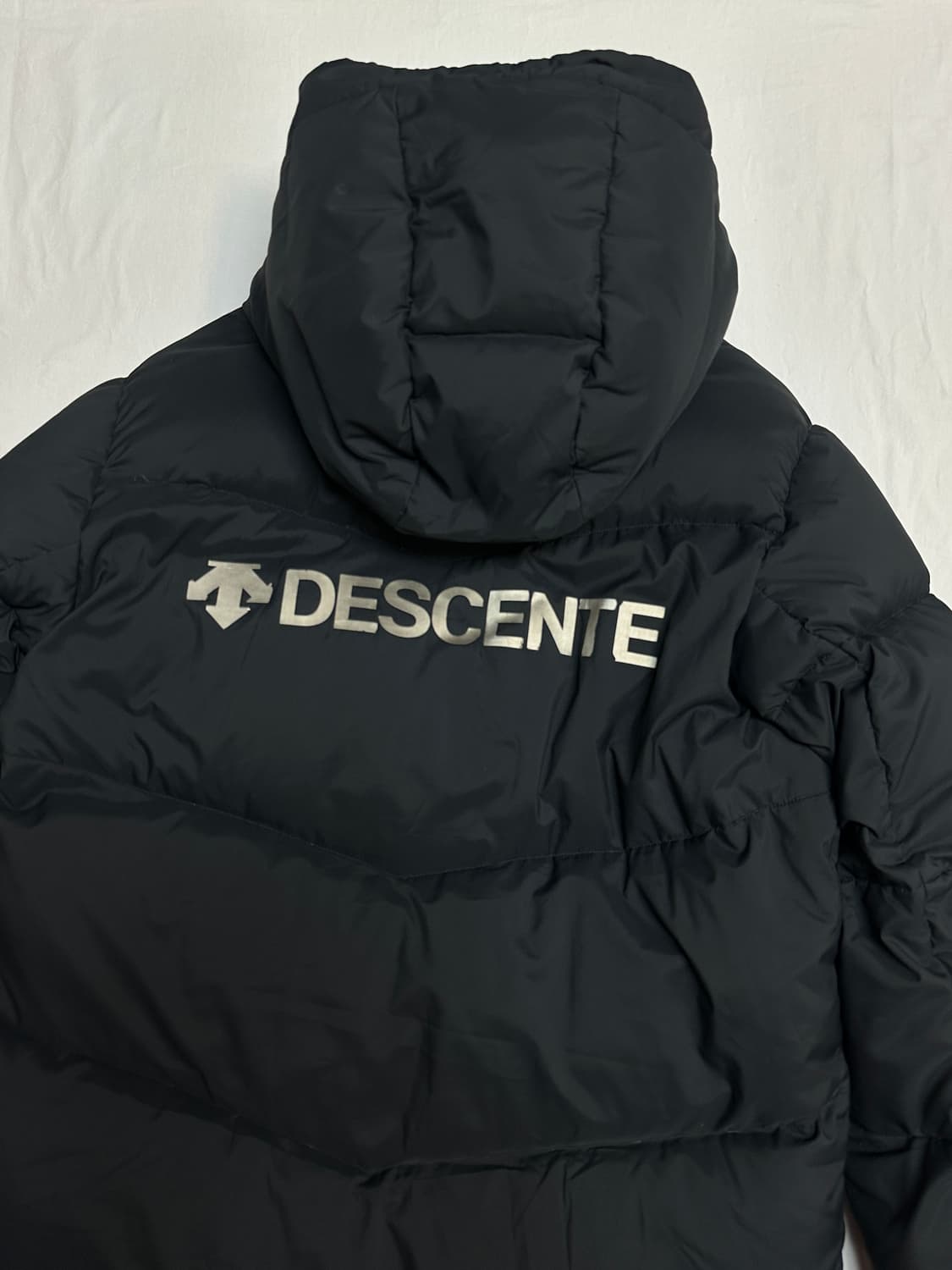 데상트 남성 구스다운 롱패딩 상품이미지5