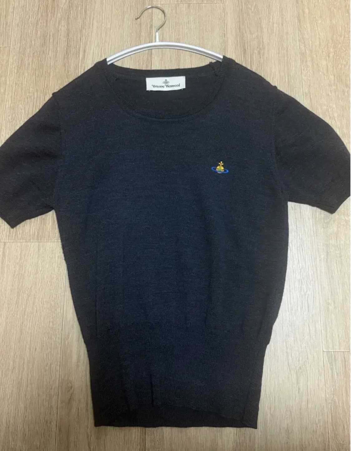 비비안웨스트우드 베아 반팔니트 상품이미지2