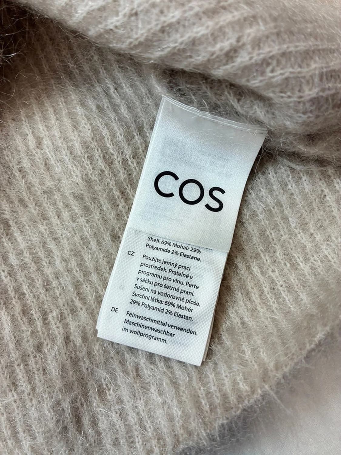 코스 COS 모헤어 니트 가디건 PN5499 상품이미지9