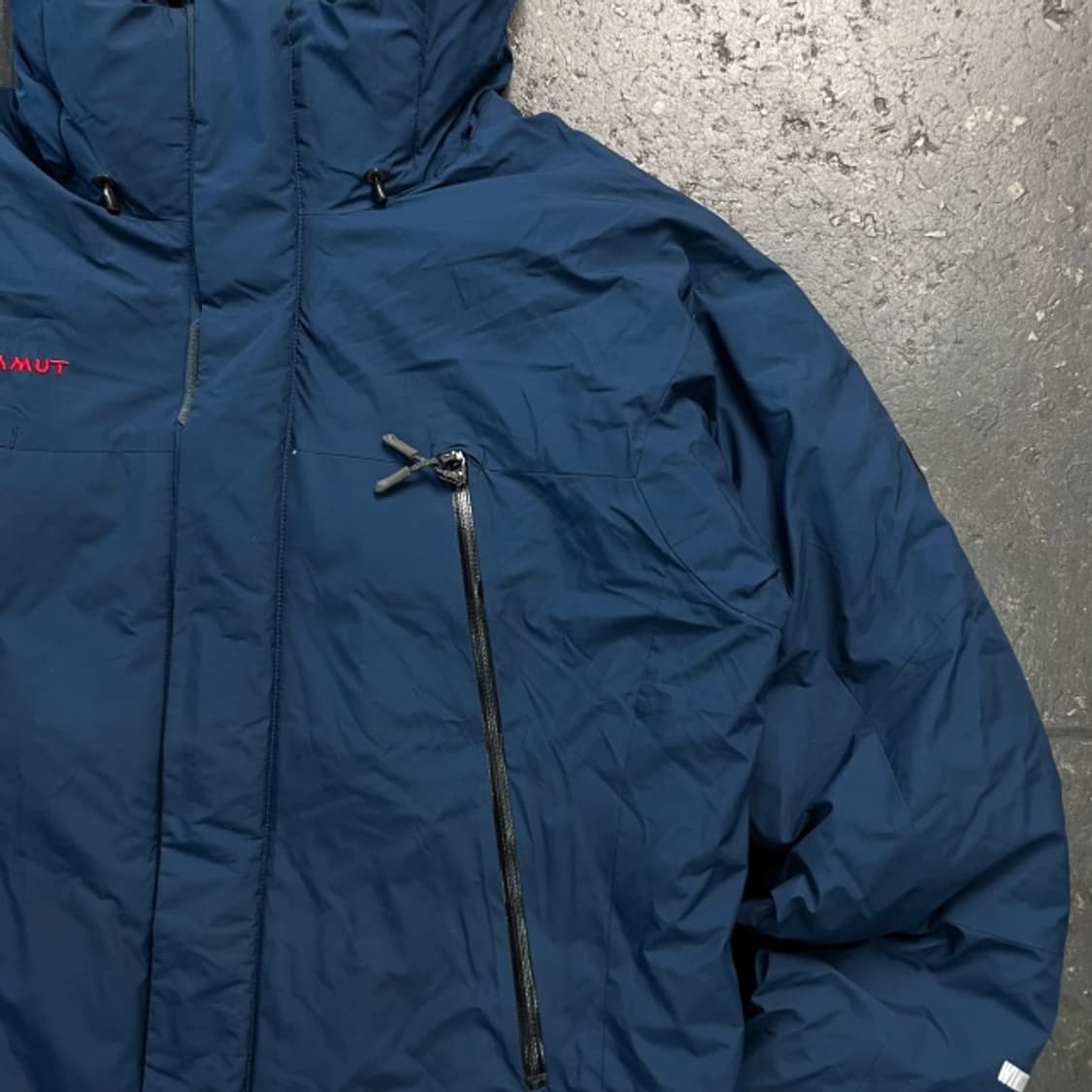 100 마무트 윈드스토퍼 스노우필드 패딩  상품이미지2