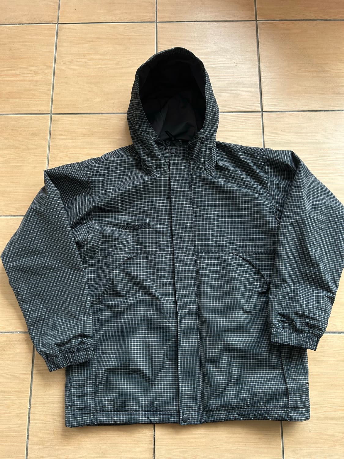 콜롬비아 체크 바람막이 상품이미지1