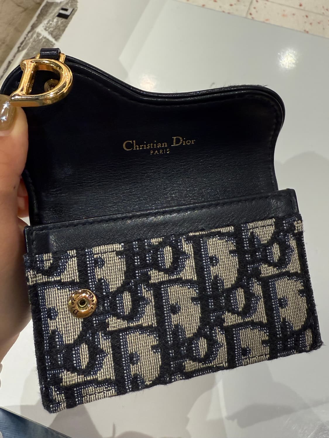 디올 오블리크 새들 플랩 카드지갑 상품이미지2