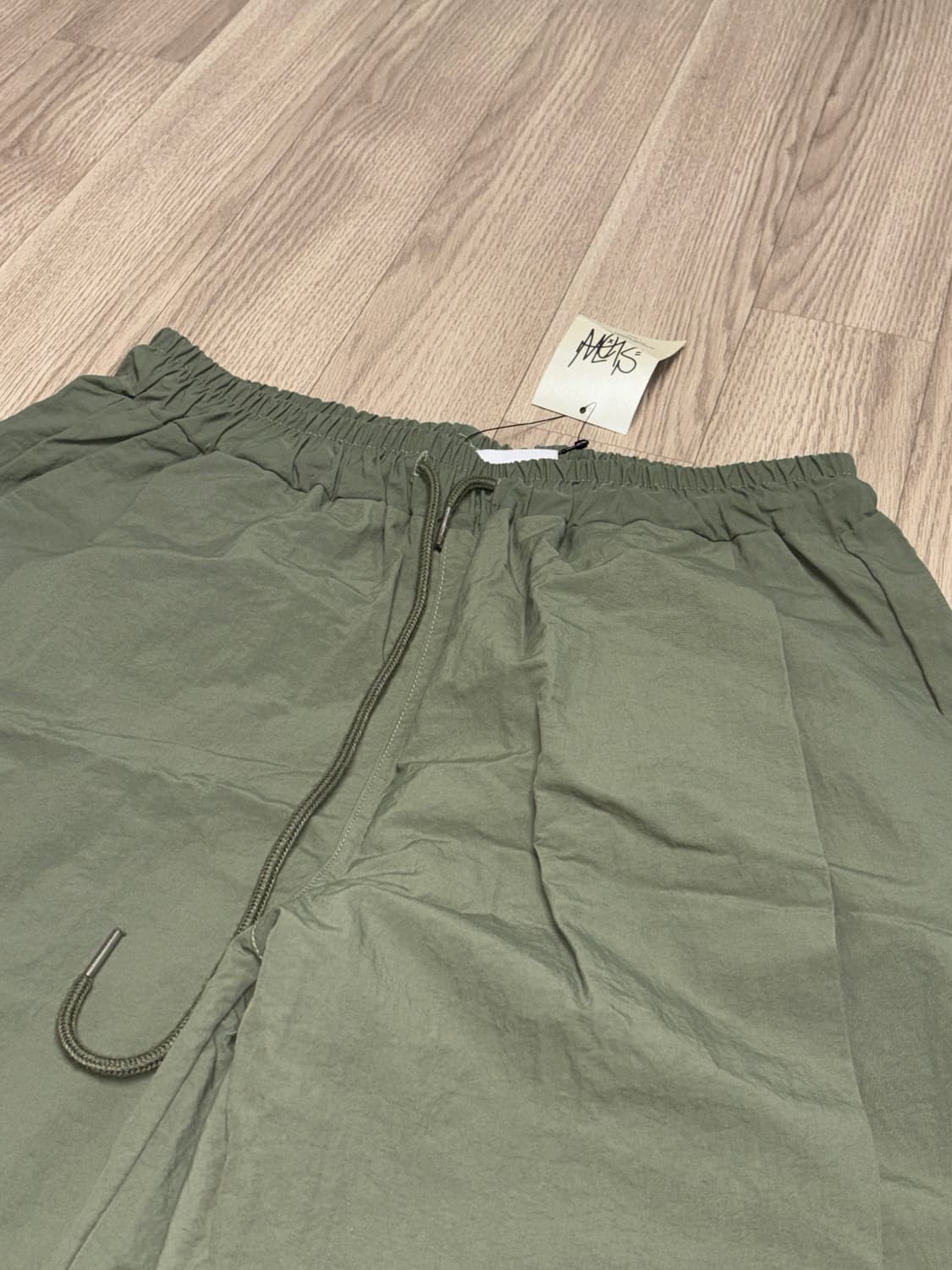 슬로우레코드하우스 나일론 원턱 팬츠 카키 L 상품이미지2