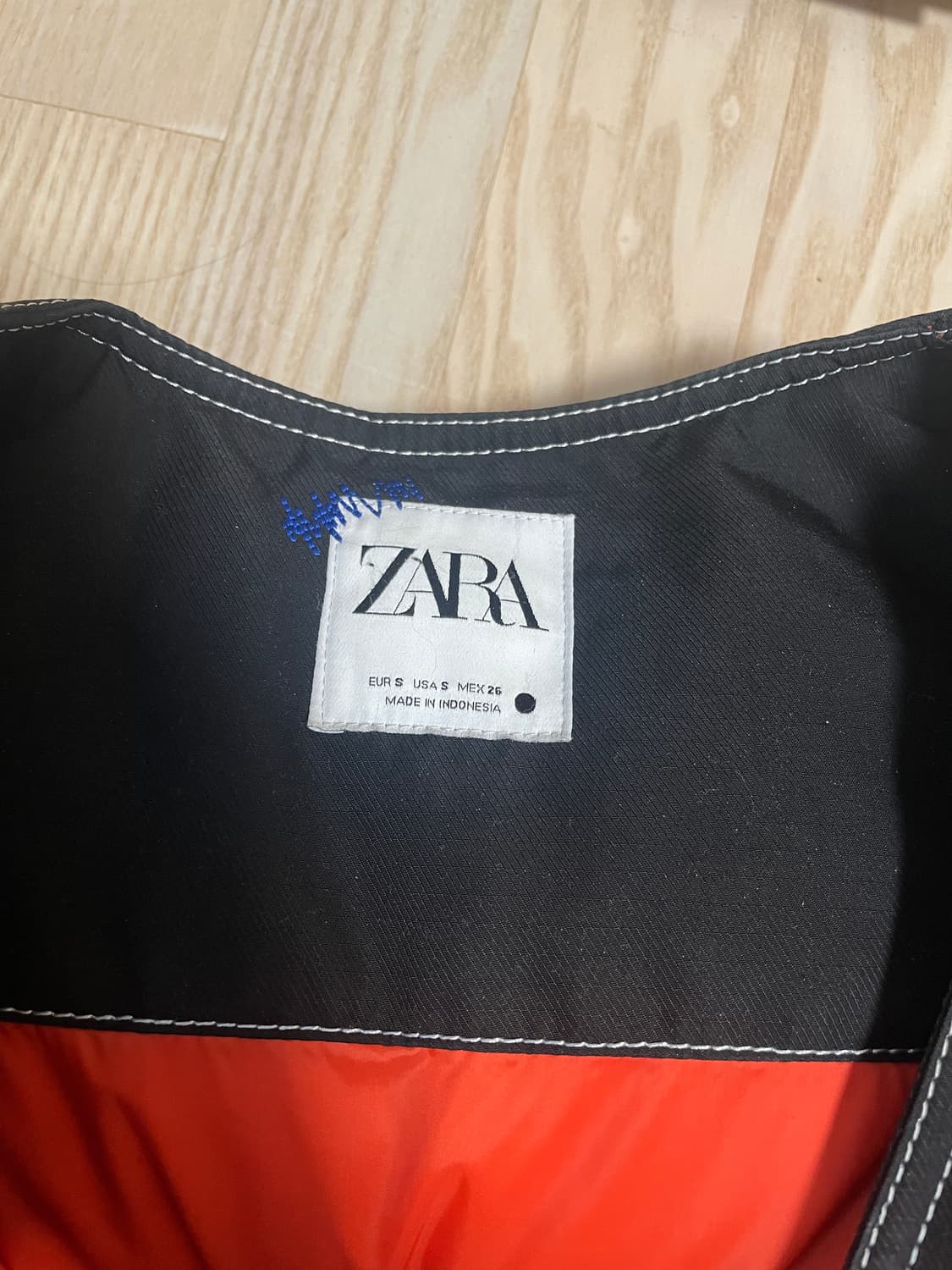 아더에러 x 자라 오버사이즈 봄버 자켓 상품이미지4