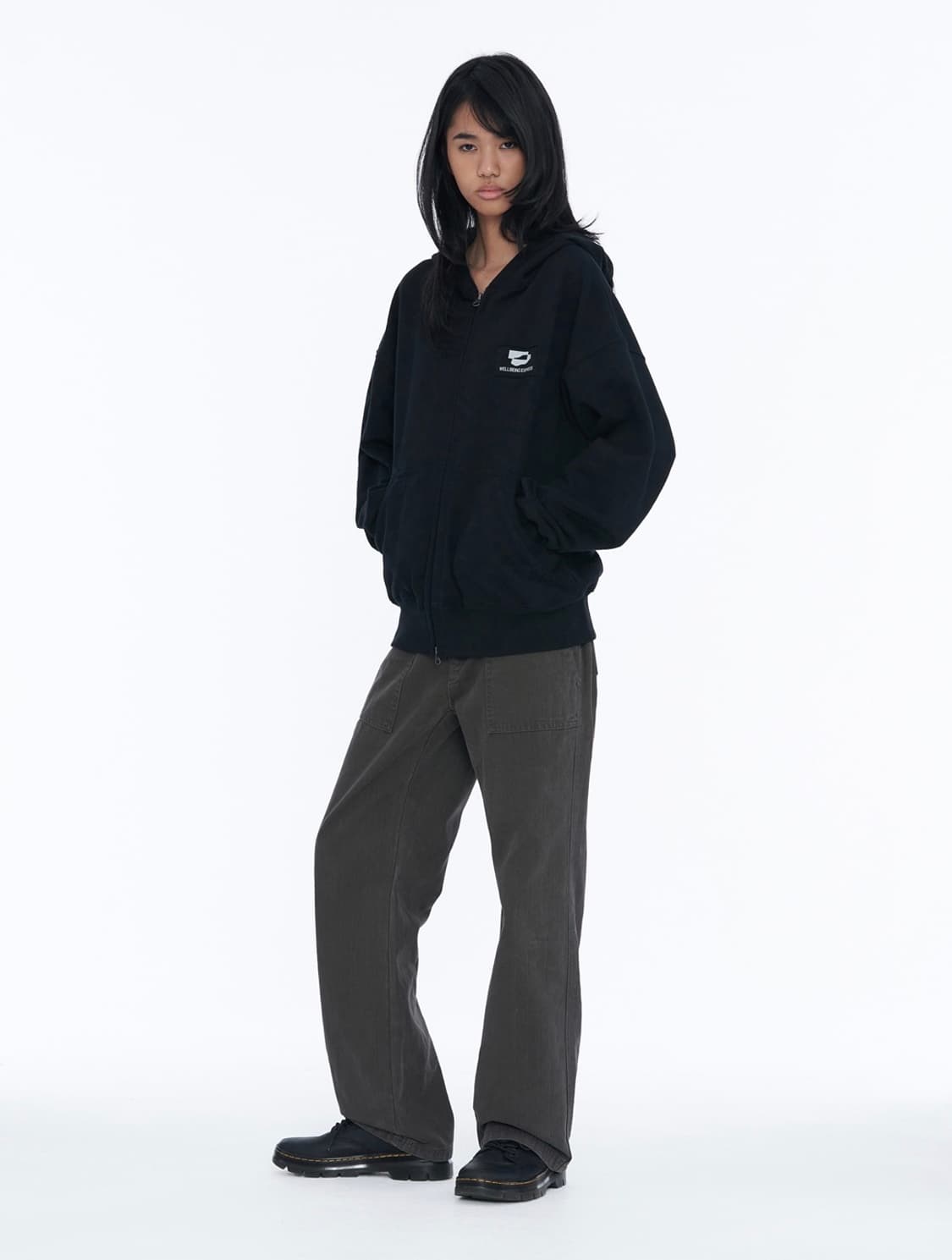 웰빙익스프레스 Logo Patch Zip Up Black 상품이미지1