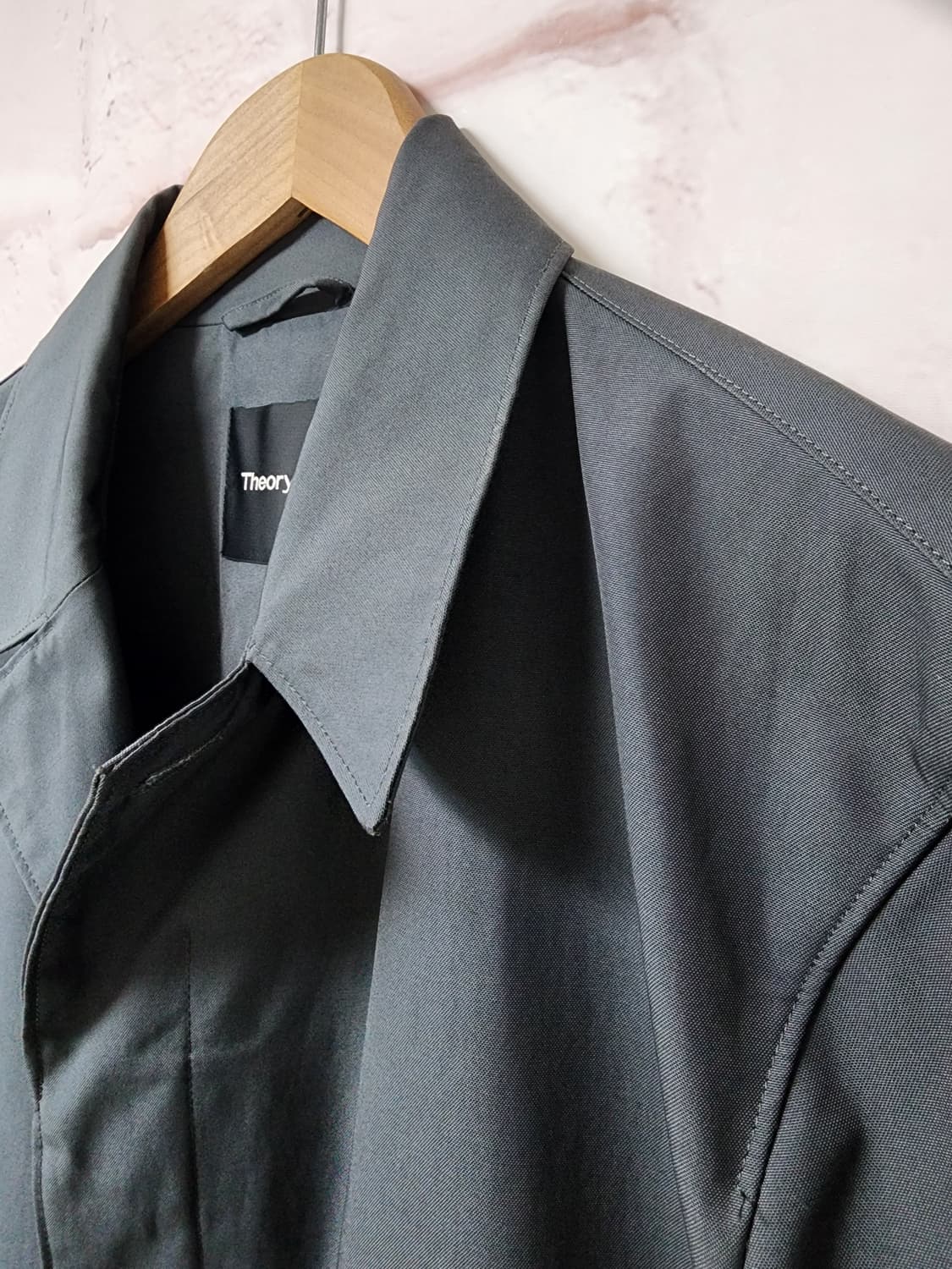 띠어리 남성 코트 상품이미지8