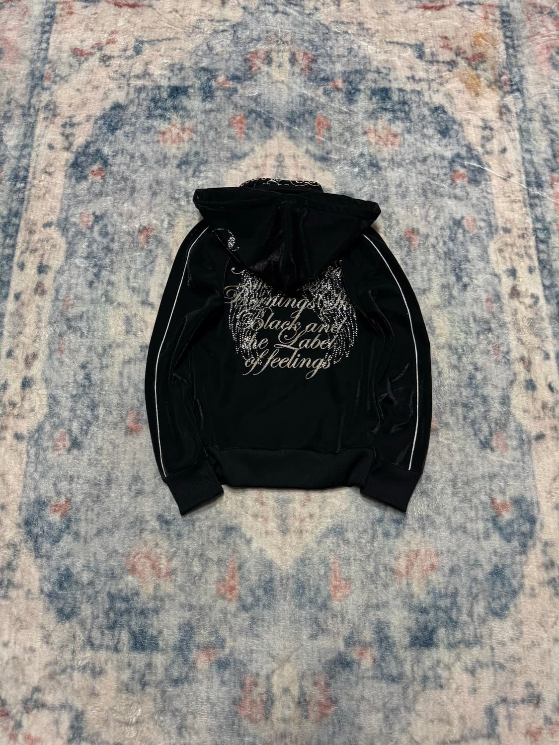 Bernings sho 00s bizz glitter satin hood 상품이미지7