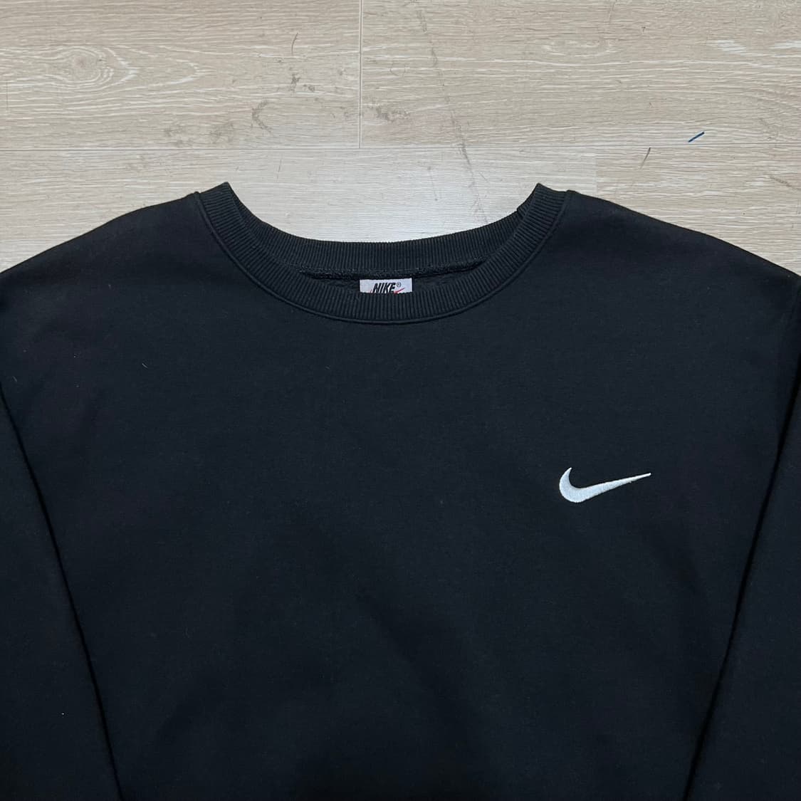 나이키 스우시 로고 기모 맨투맨 크루넥 티셔츠 [블랙] L/100 상품이미지2
