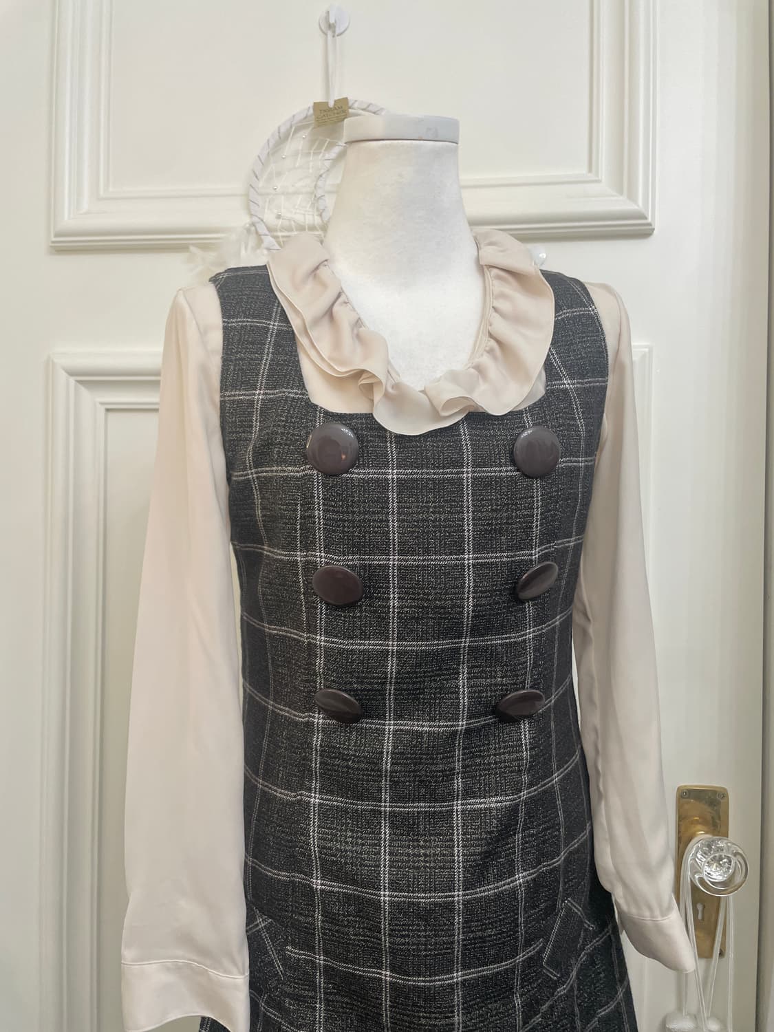 brown back bow check mini opc&cool beige 상품이미지5