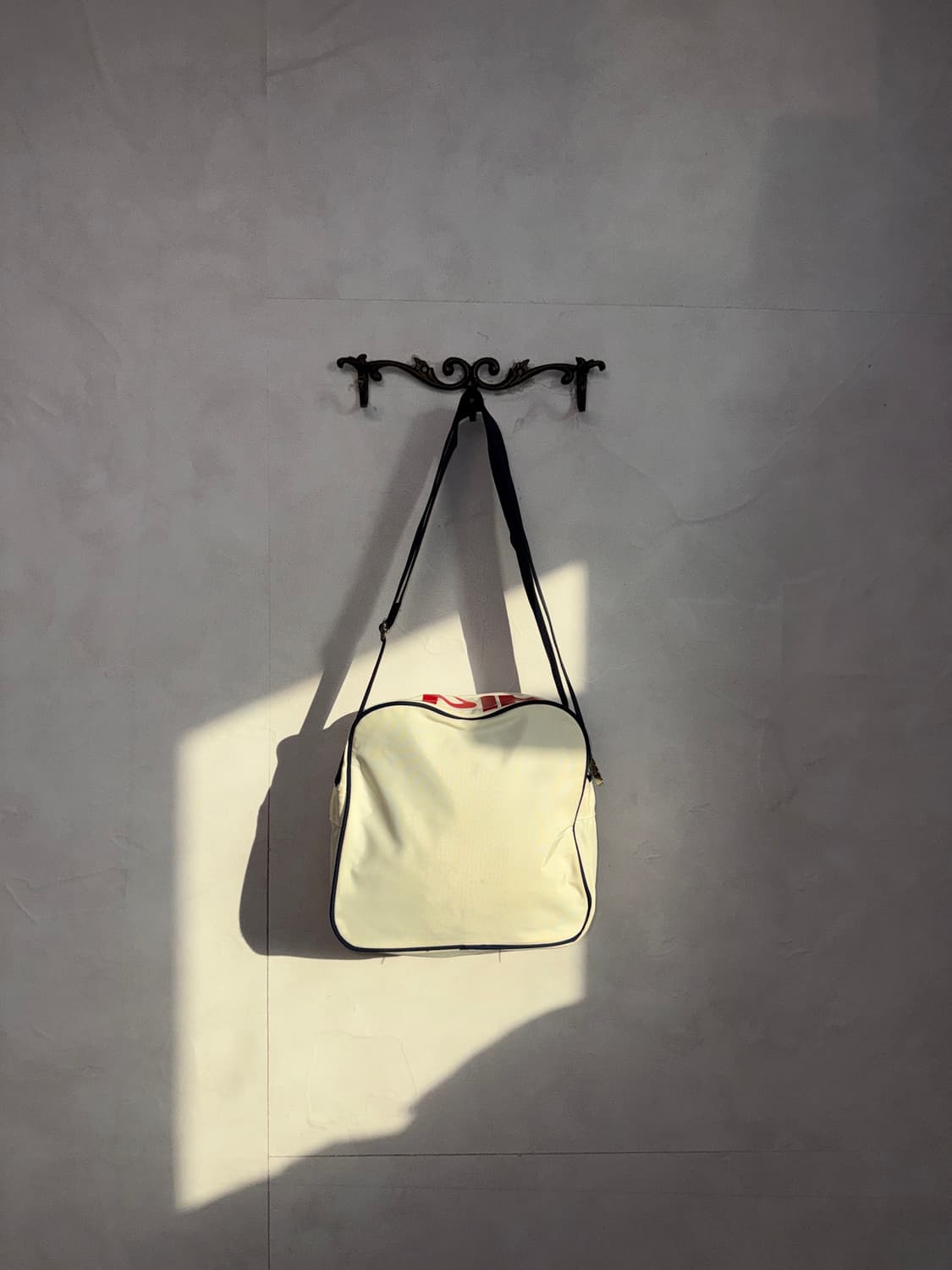 Adidas oldschool logo cross bag 상품이미지5