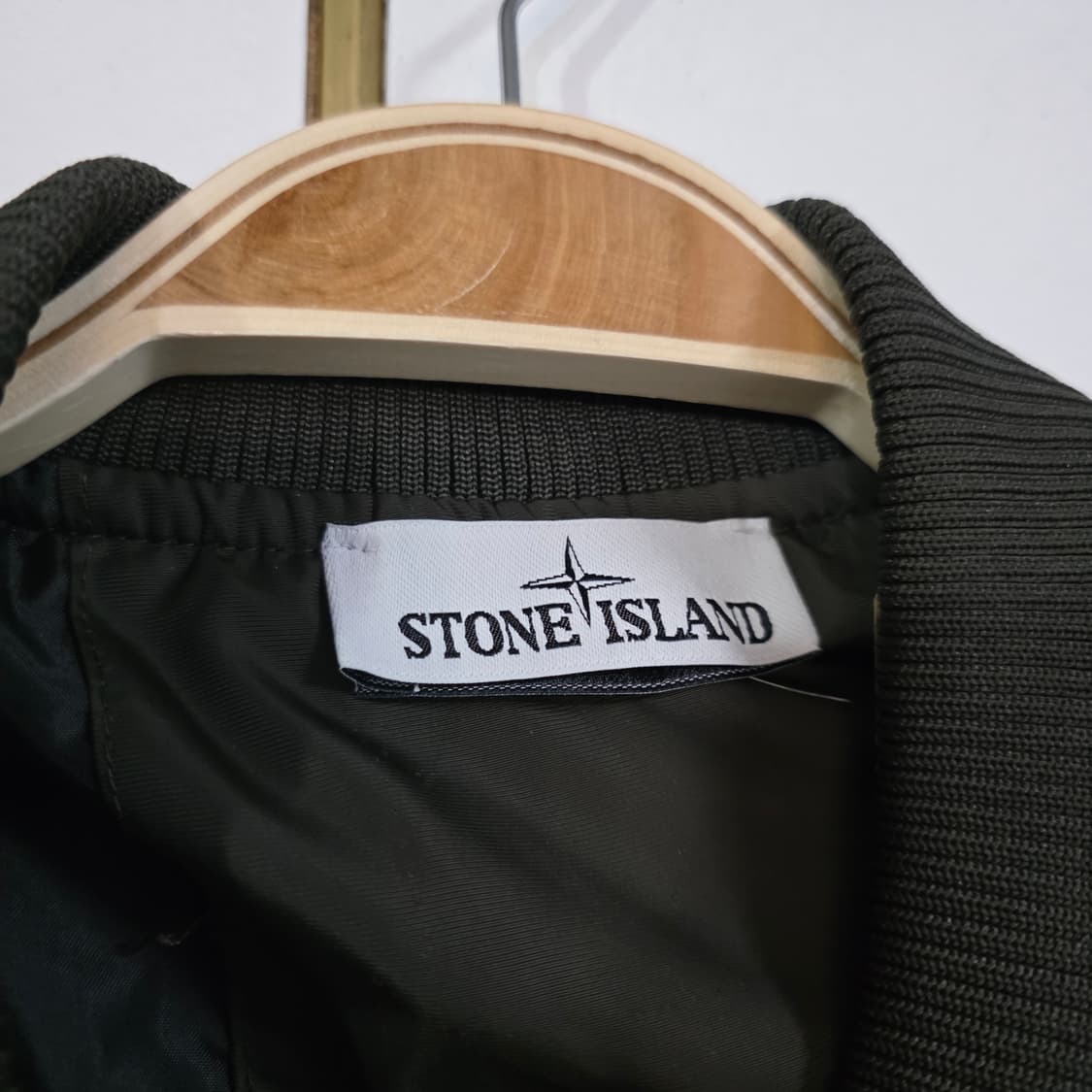 스톤아일랜드 와펜패치 항공점퍼 XL 상품이미지4