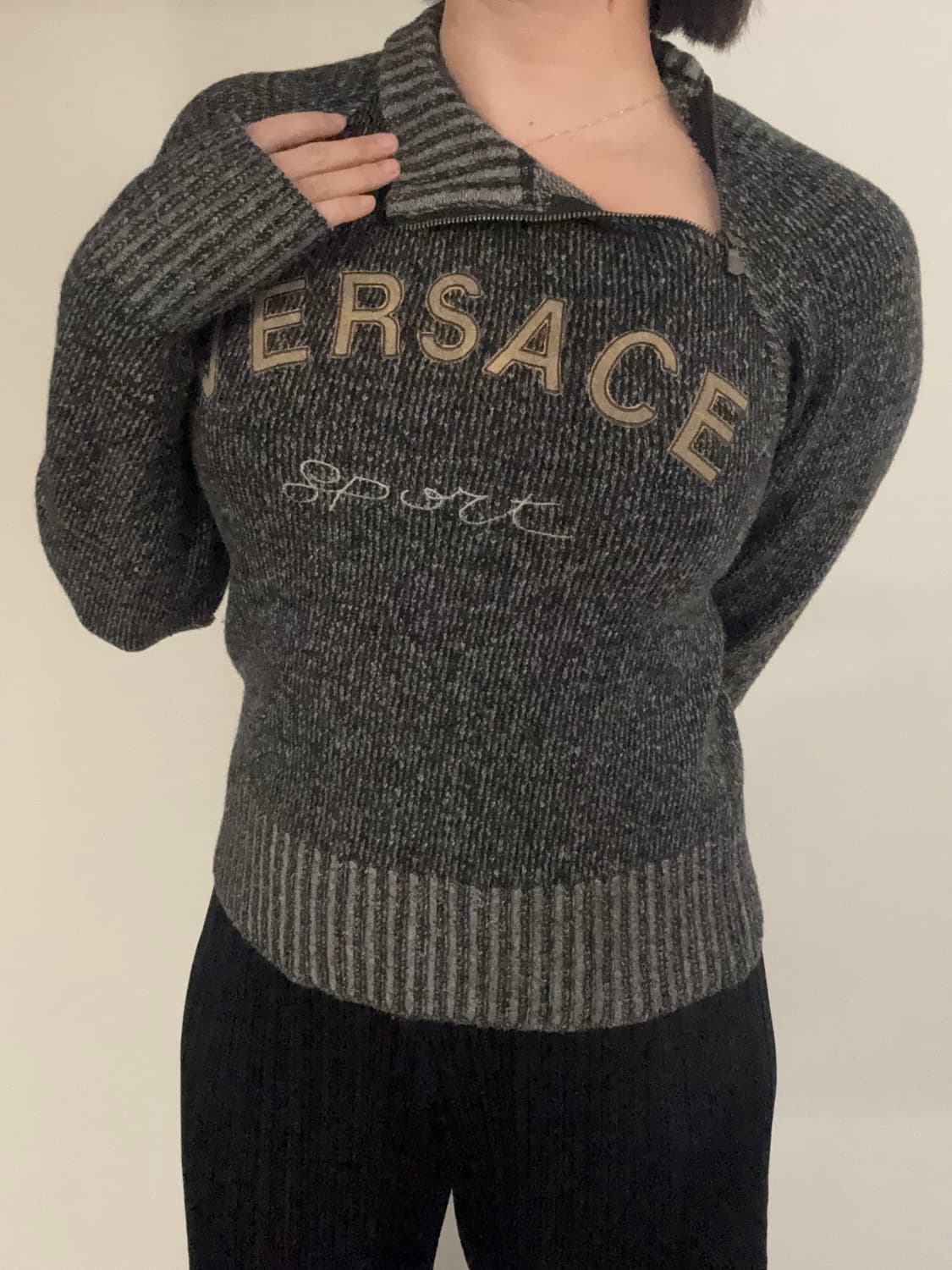 베르사체 반하이넥 목폴라 니트 상품이미지1