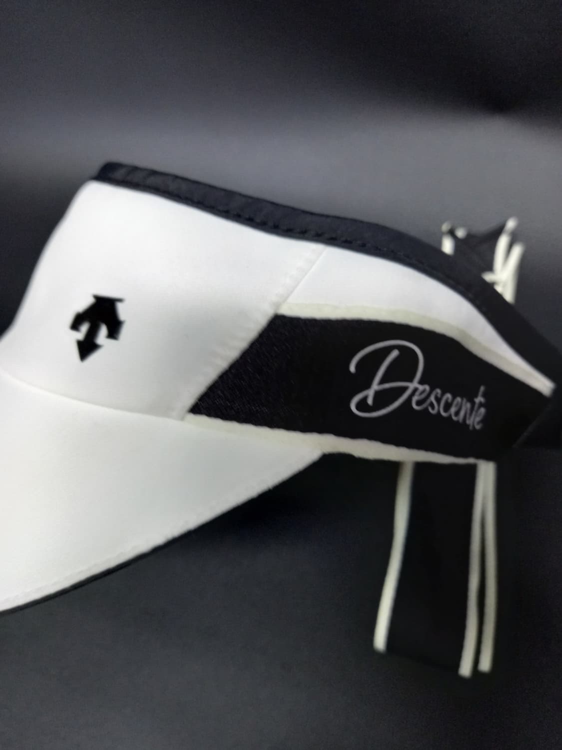 데상트 골프 여성 썬캡 테일 상품이미지2