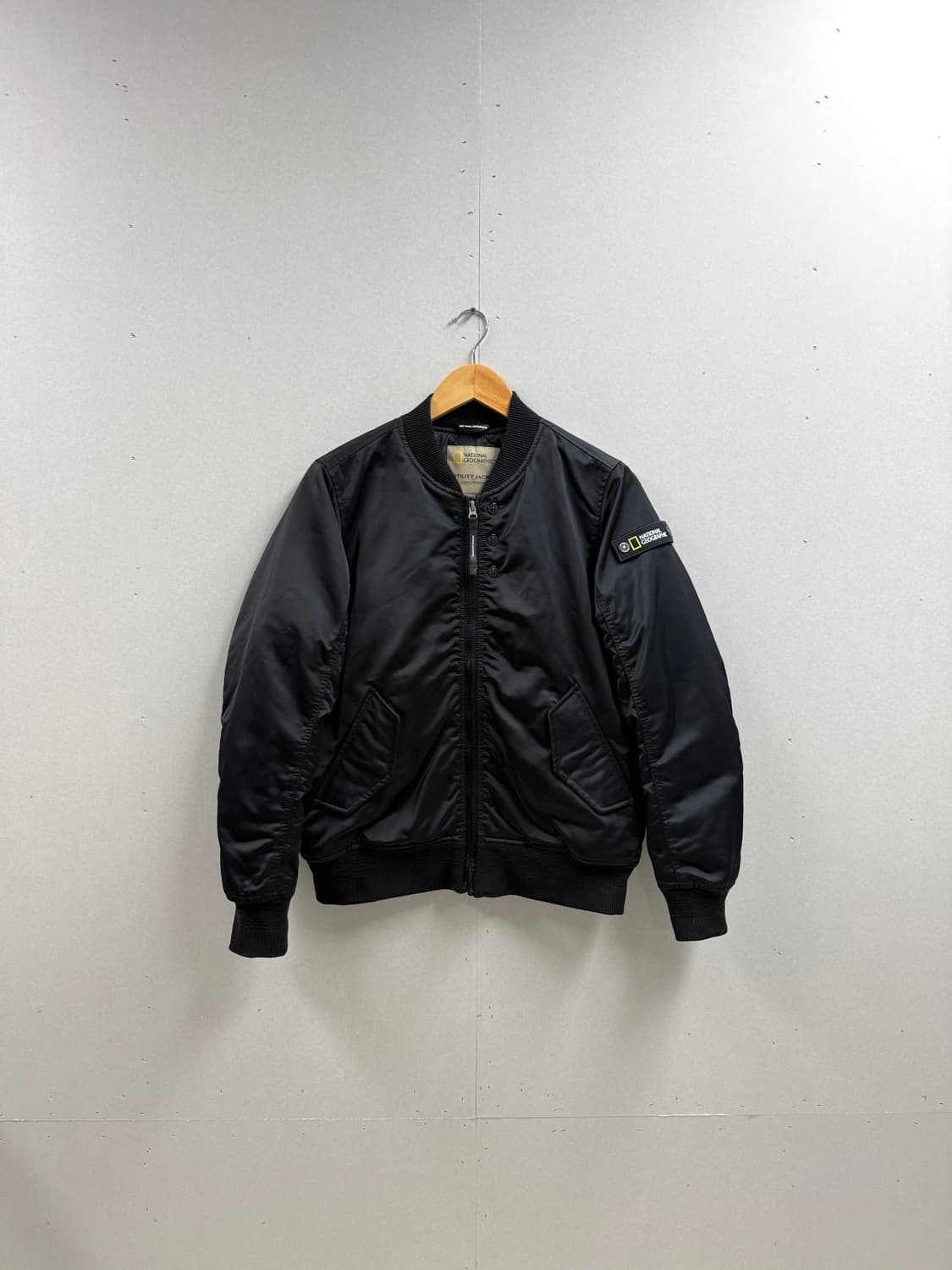 공용 90 S / 내셔널지오그래픽 와펜 항공점퍼 블랙 상품이미지1