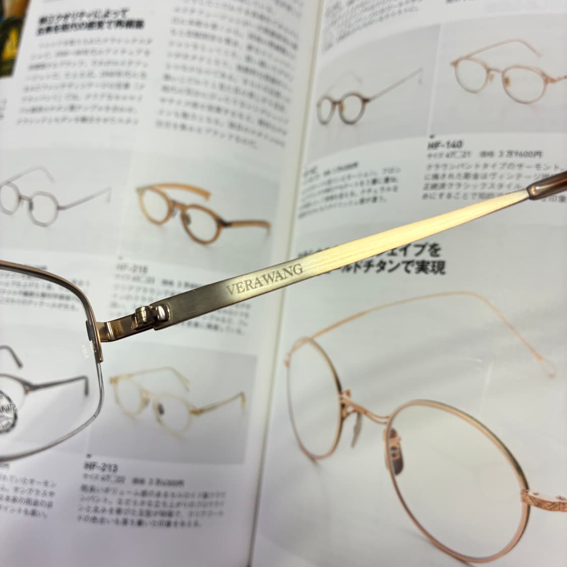 VERA WANG 베라왕 스와로브스키 반무테 골드 티타늄 안경 상품이미지6