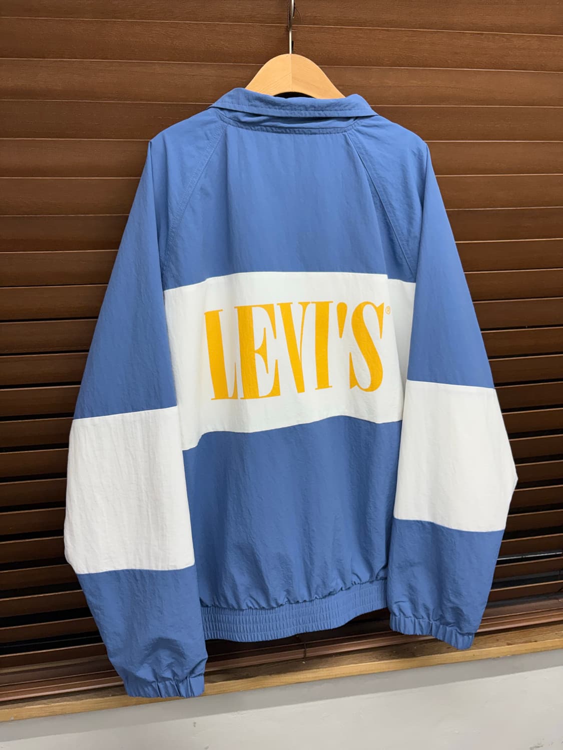 00s 리바이스 빈티지 올드스쿨 빅로고 바람막이 자켓 상품이미지1
