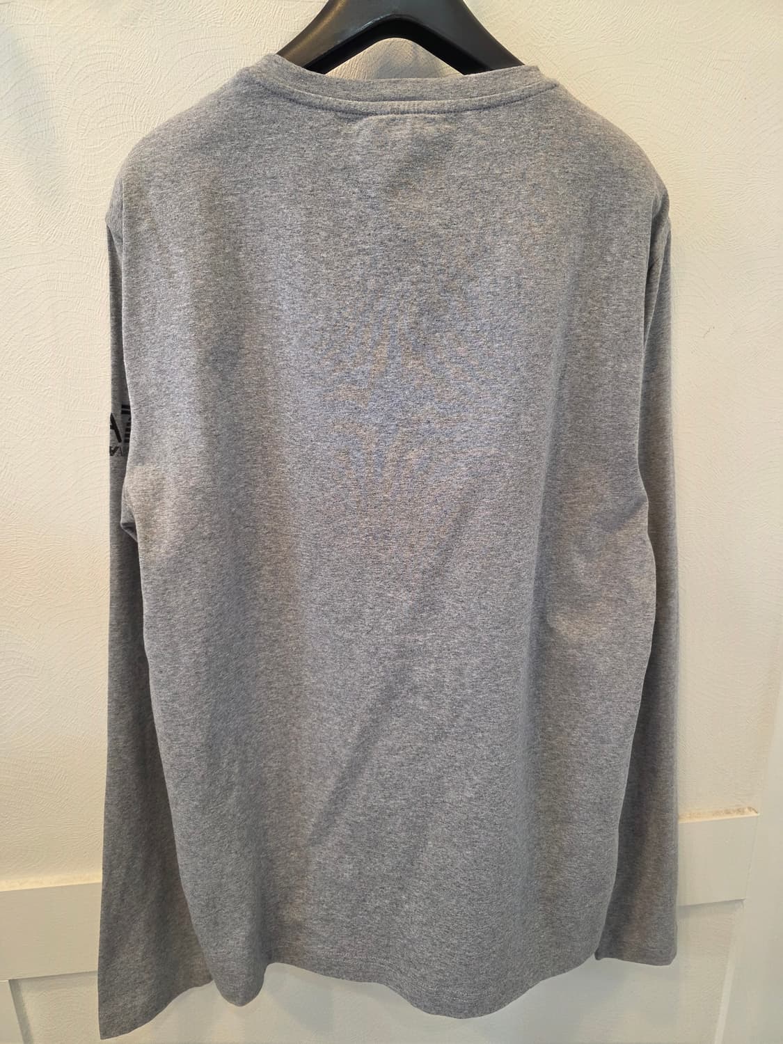 EA7 엠포리오 아르마니 그레이 티셔츠 상품이미지4