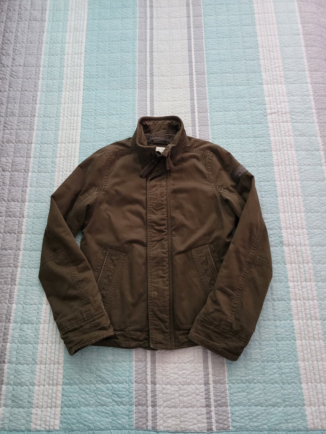 아베크롬비. 밀리터리 간절기 누빔안감 야상자켓. M 100사이즈. 상품이미지1