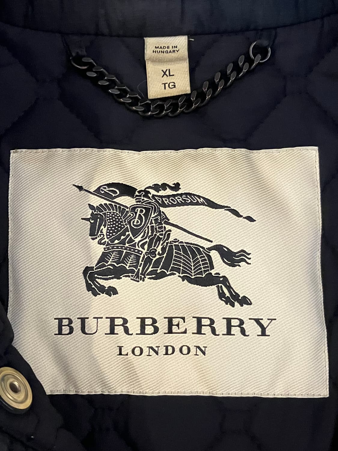 버버리 퀼팅 가죽카라 나일론 패딩 맥코트 블랙 상품이미지5