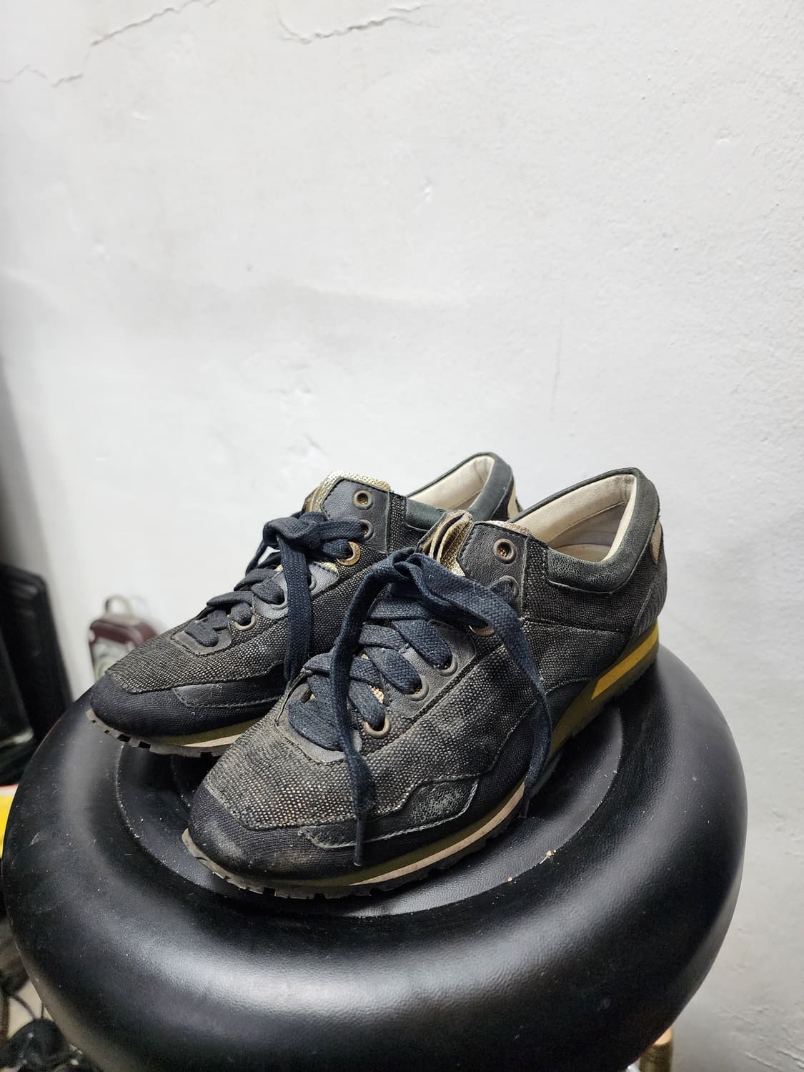 랑방 블랙 글리터 스니커즈  상품이미지1