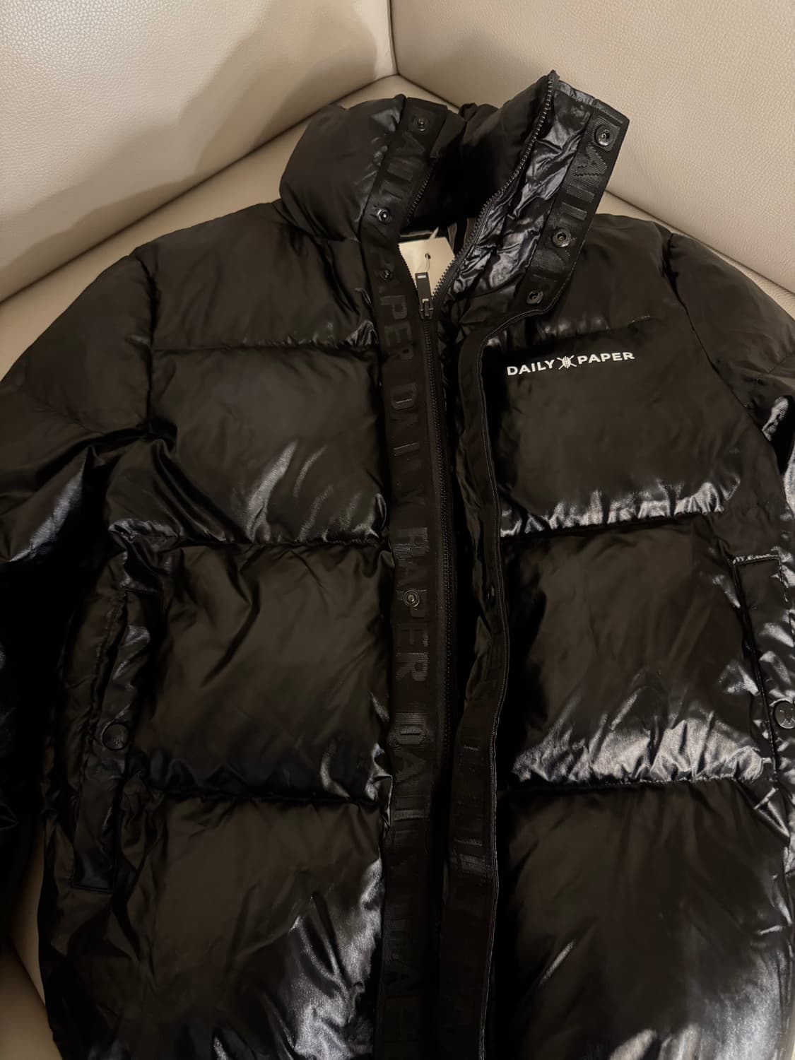 daily paper 데일리 페퍼 core puffer 숏패딩  상품이미지3