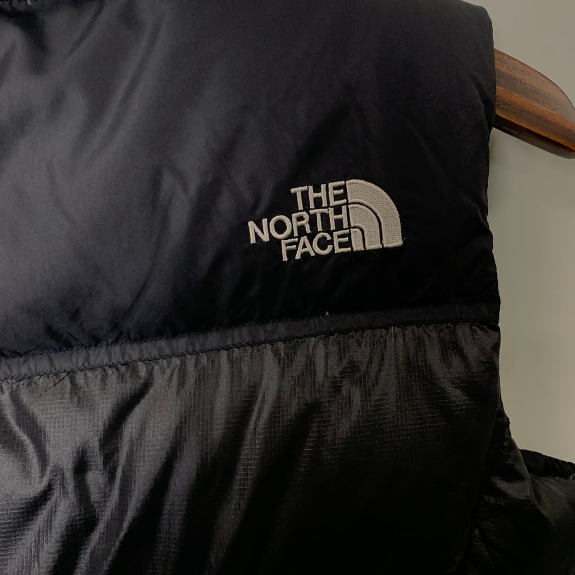 노스페이스 700 눕시 블랙 조끼 패딩 상품이미지6