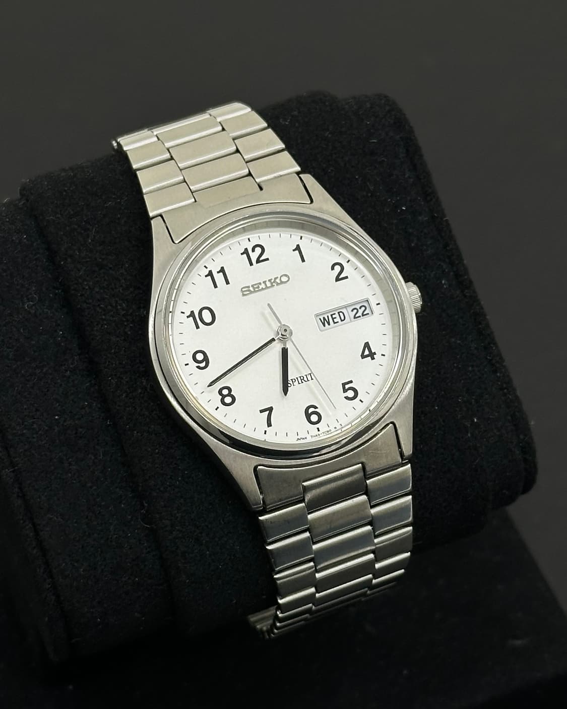 세이코 스피릿 데이데이트 라운드 쿼츠 시계 상품이미지1