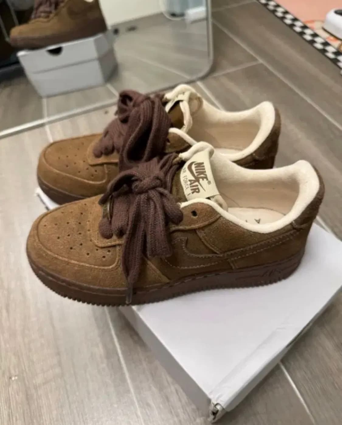 나이키 에어포스 1 '07 카카오 와우 (새상품) 상품이미지6