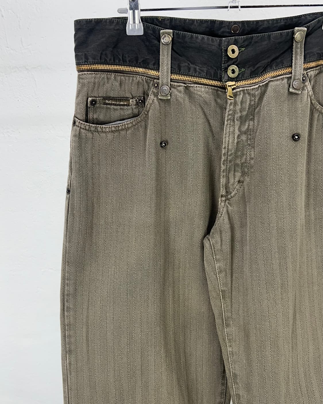 돌체 앤 가바나 02fw 웨이스트 밀리터리 카고 마이저 코튼 팬츠 상품이미지3