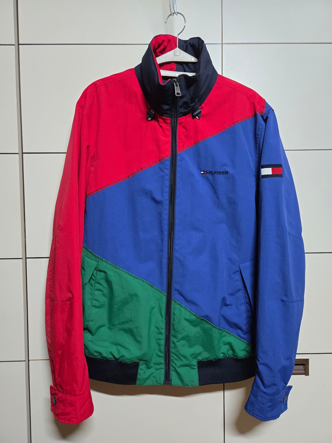 타미힐피거 남성 멀티컬러 바람막이 점퍼 상품이미지1
