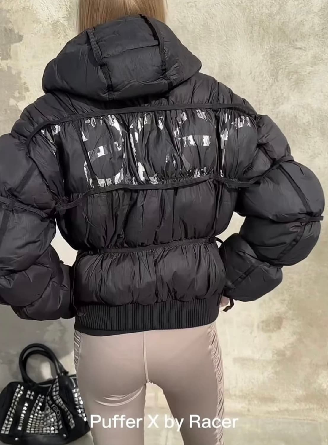 Racer worldwide black puffer jacket X M 상품이미지5