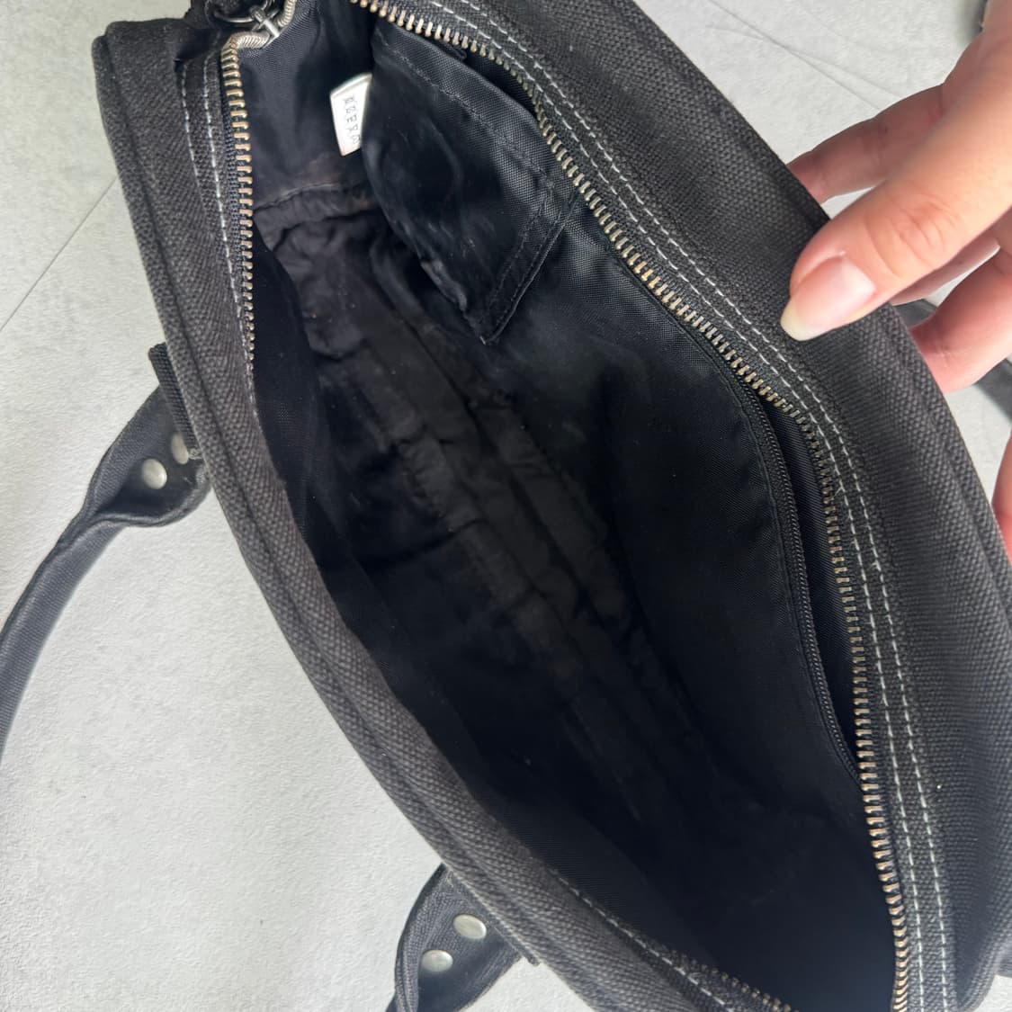 아디다스 블랙 캔버스 토트백 상품이미지3